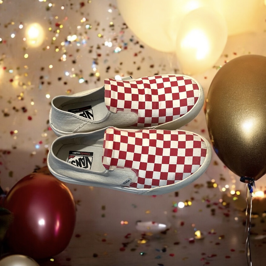 Vans ComfyCush One Checkerboard Racing Red Marshmallow 착용 스타일