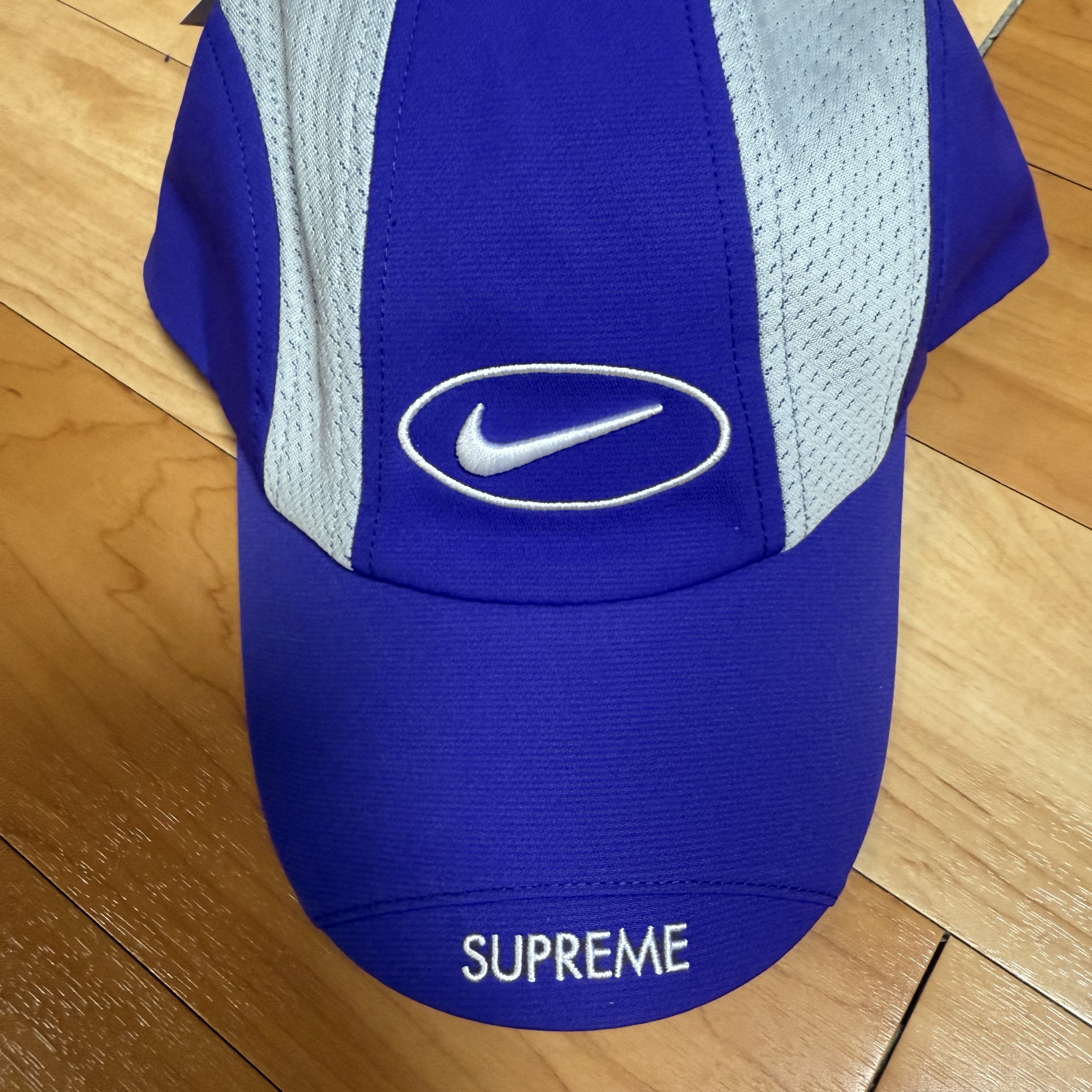 Supreme x Nike Running Hat Purple - 25SS 착용 스타일