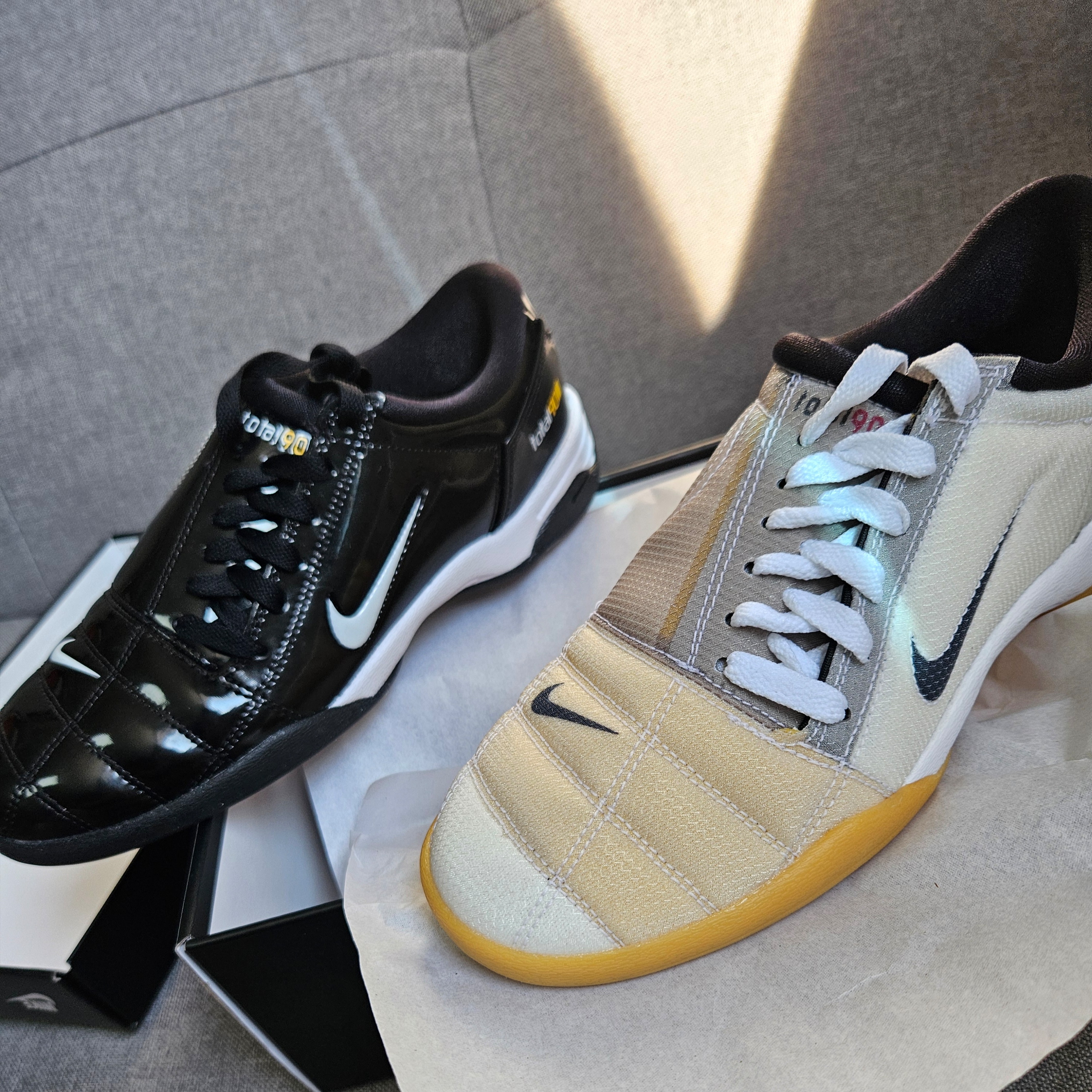 Nike Total 90 III SP Black and White, Nike Total 90 III SP White and Black 착용 스타일