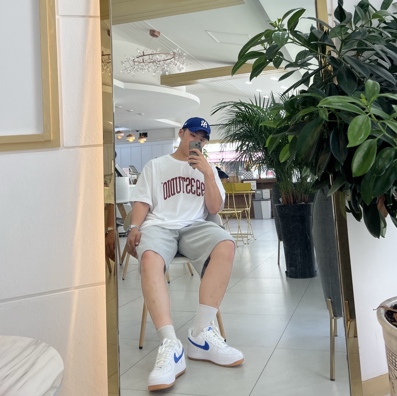 47 Brand New York Yankees BW Clean Up Royal Blue, Nike Air Force 1 Low Retro Color of the Month Varsity Royal 착용 스타일