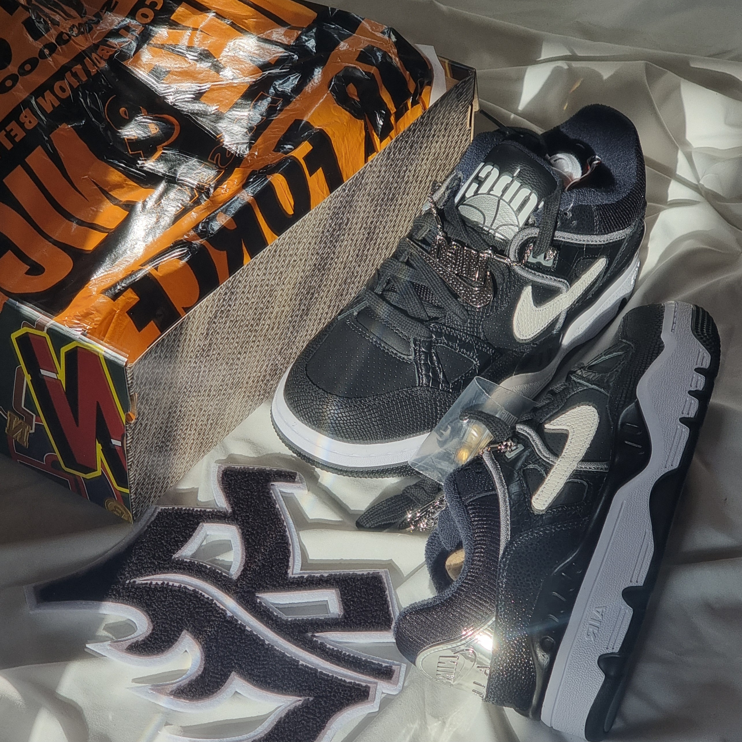 Nike x Nigo Air Force 3 Low SP Black and White 착용 스타일