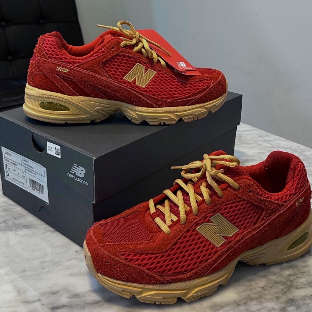 New Balance 509 Deep Red 착용 스타일 - 1