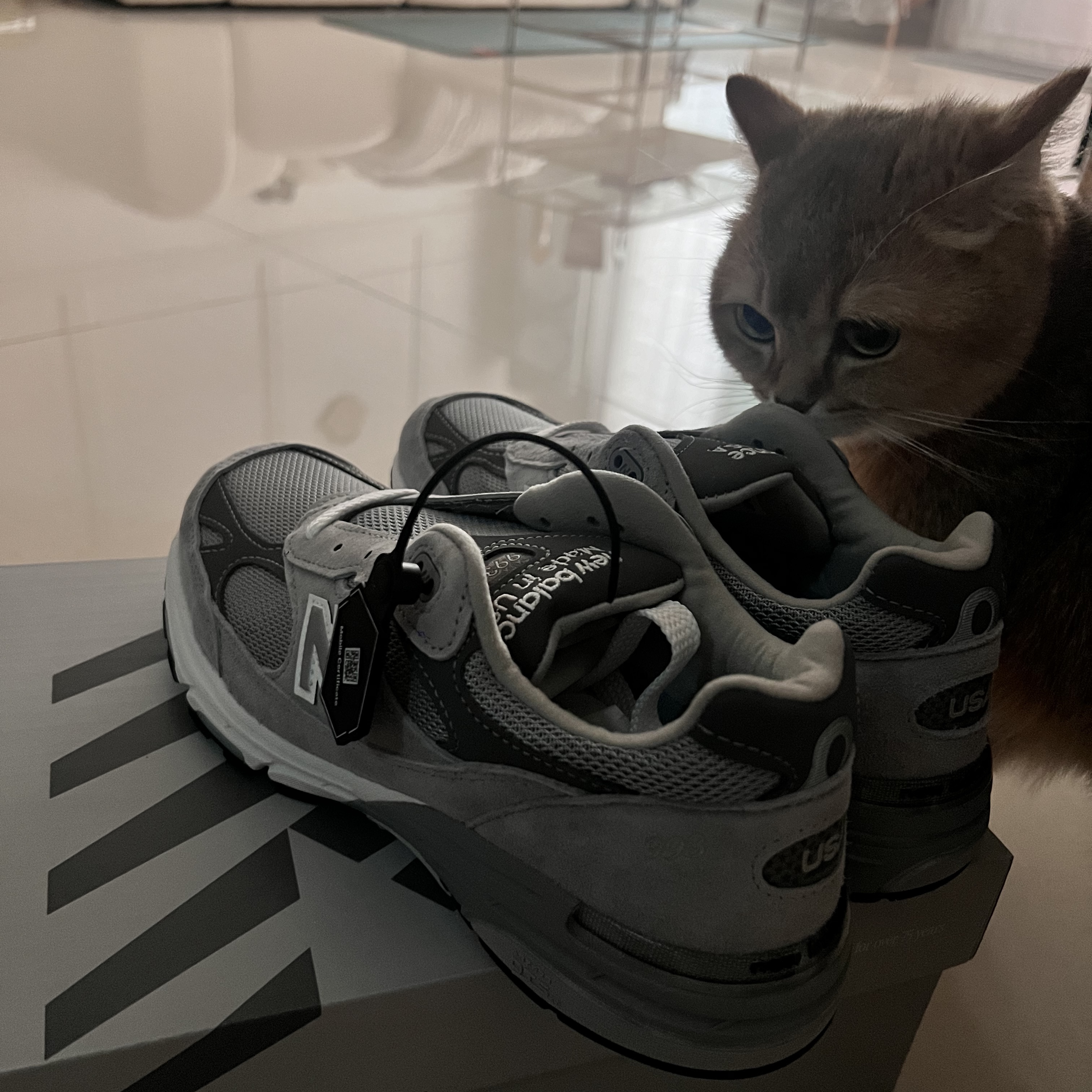 (W) New Balance 993 Made in USA Grey - B Standard 착용 스타일 - 3