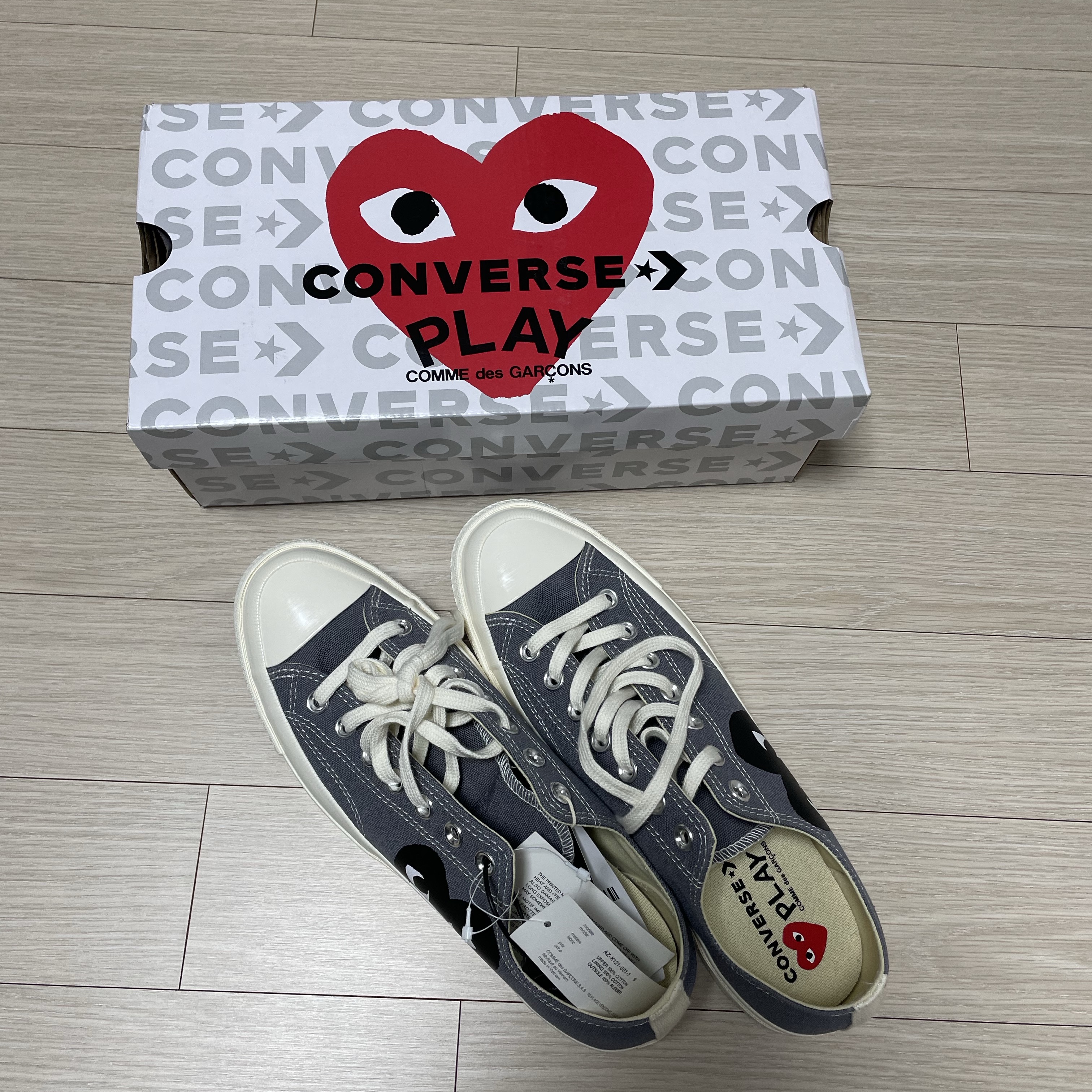 Converse x Play Comme des Garcons Chuck 70 Ox Steel Gray 착용 스타일