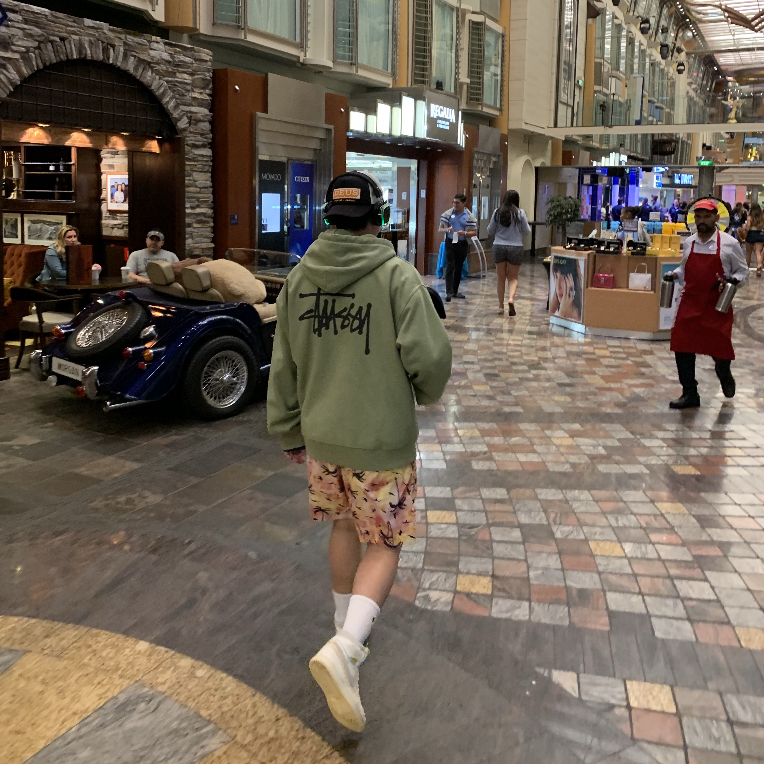 Jordan 1 x Bephies Beauty Supply x Union Retro High OG SP Summer '96, Stussy Basic Stussy Zip Hoodie Moss 2023 착용 스타일 - 2
