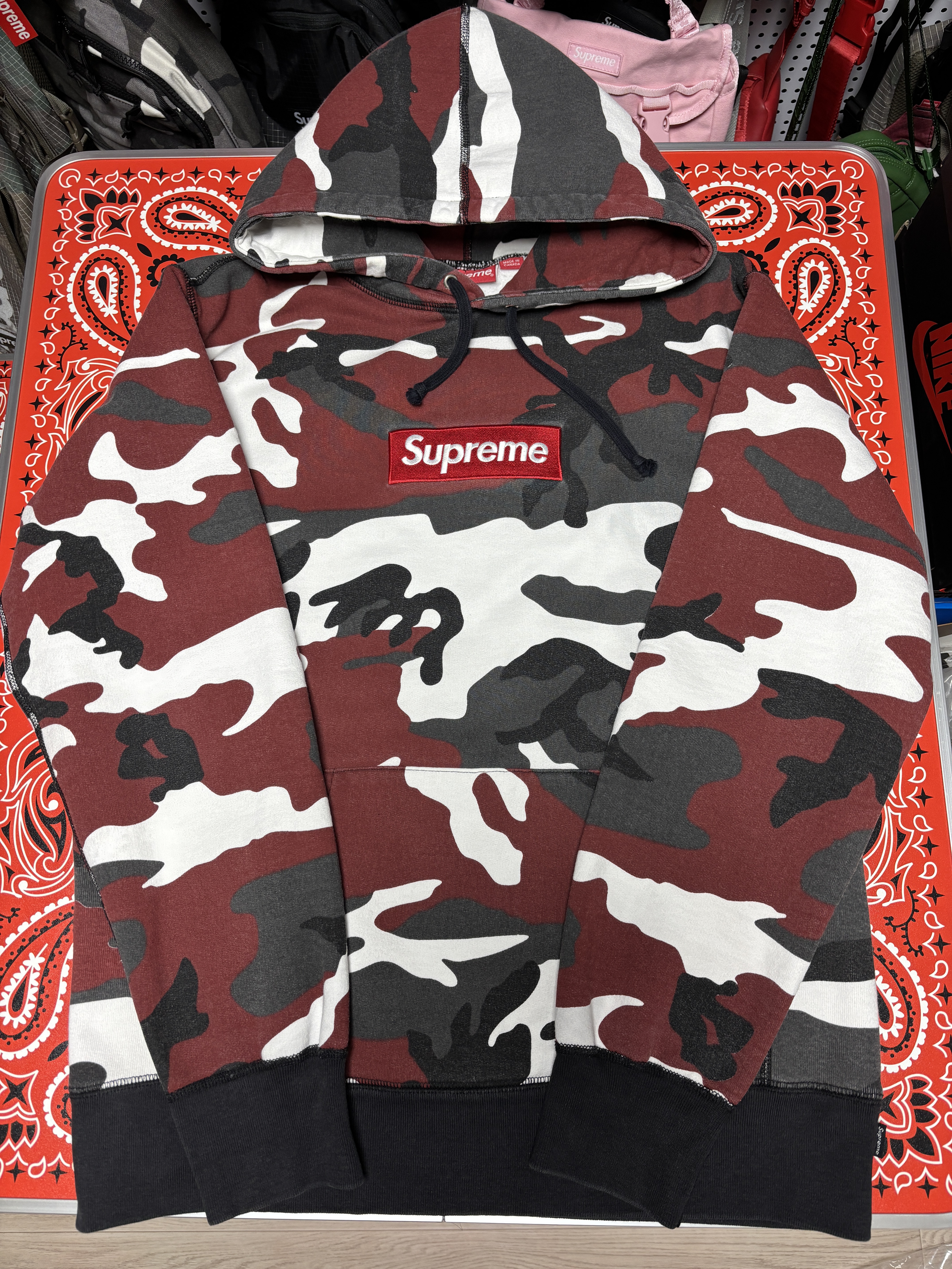 Supreme Small Box Drawcord Hooded Sweatshirt Red Camo - 23FW 착용 스타일 - 1