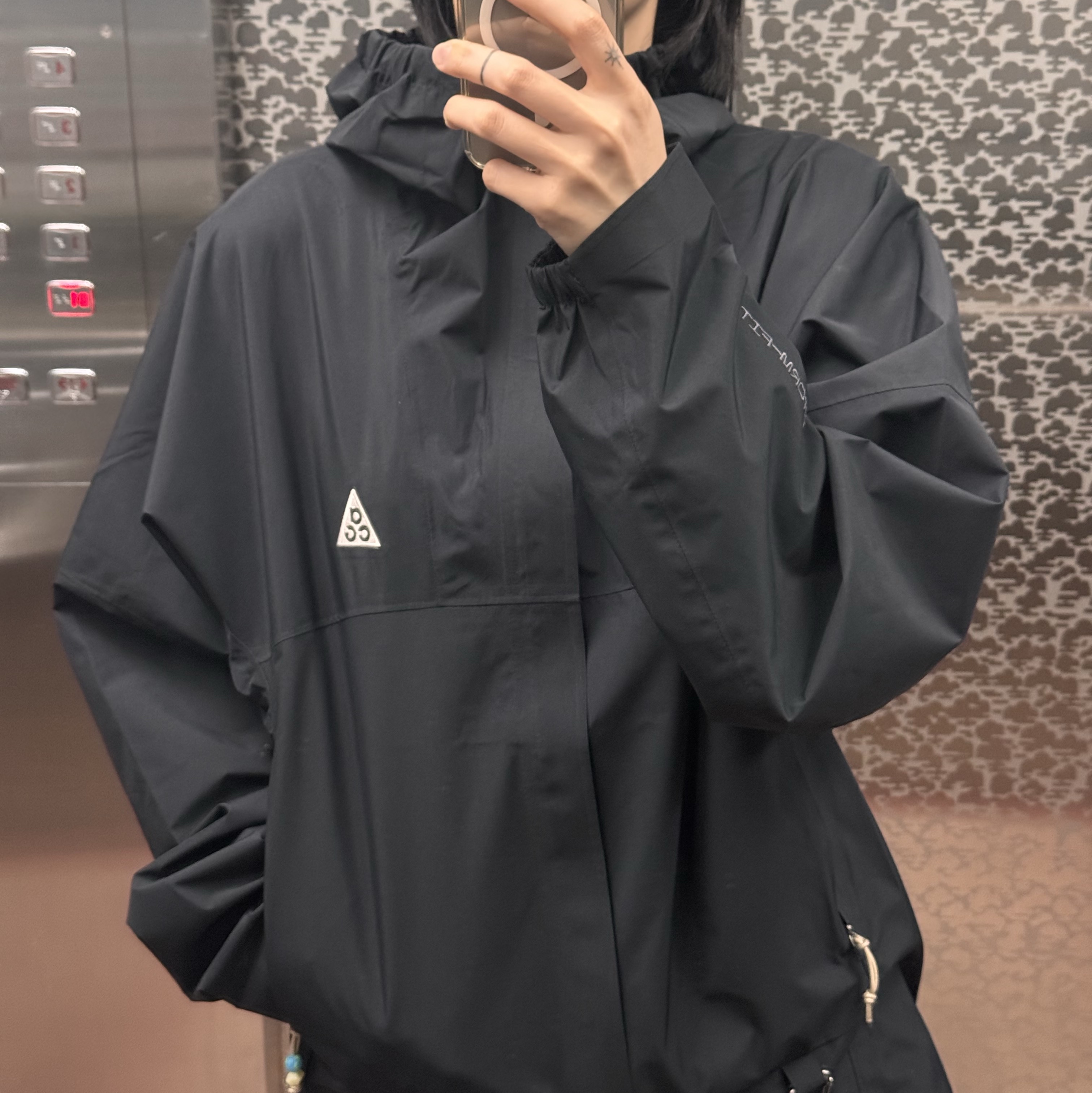 Nike ACG Storm-Fit ADV Cascade Rains Full Zip Jacket Black - Asia 착용 스타일