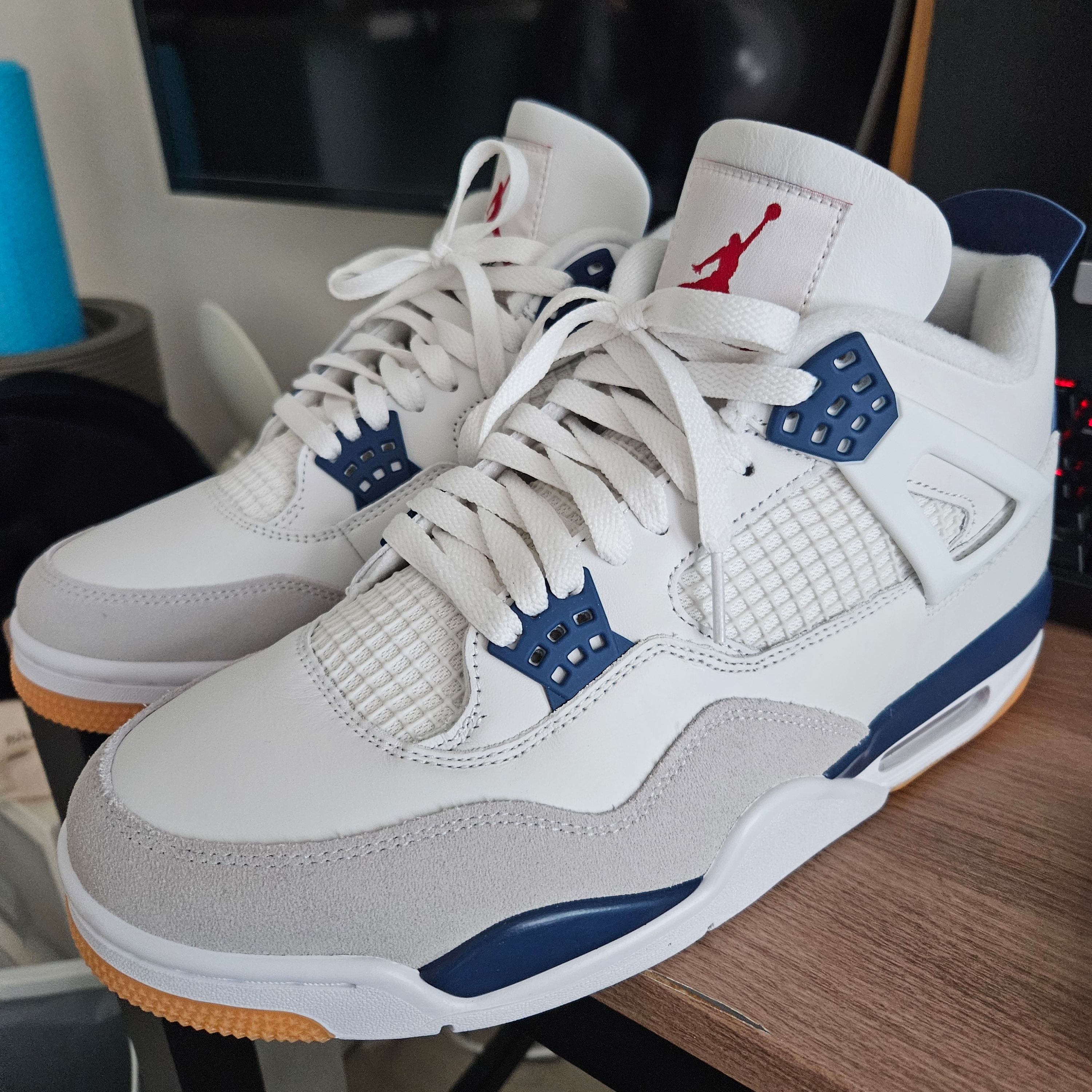 Jordan 4 x Nike SB Retro SP Navy 착용 스타일 - 1