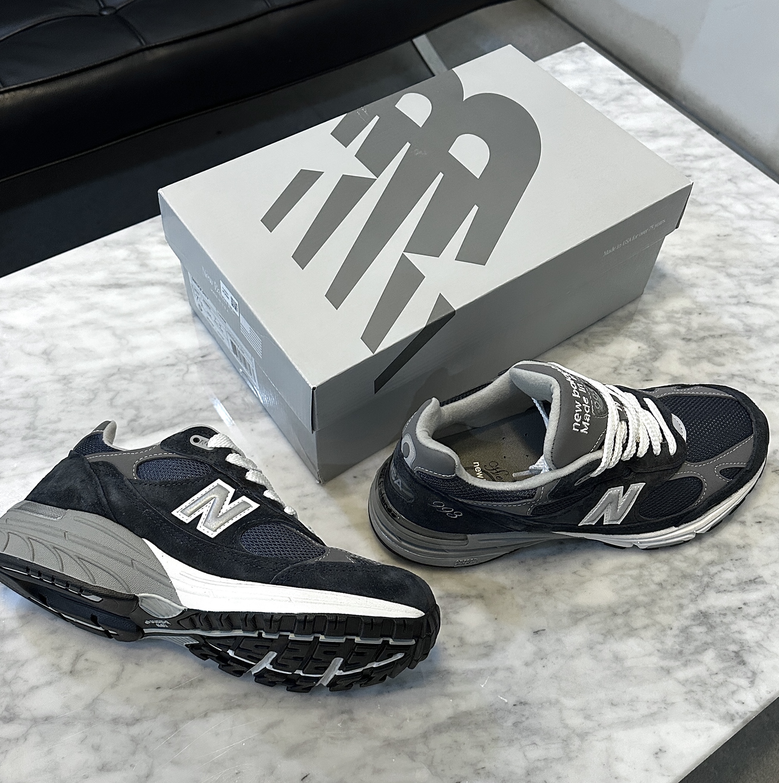 New Balance 993 Made in USA Navy - D Standard 착용 스타일 - 3