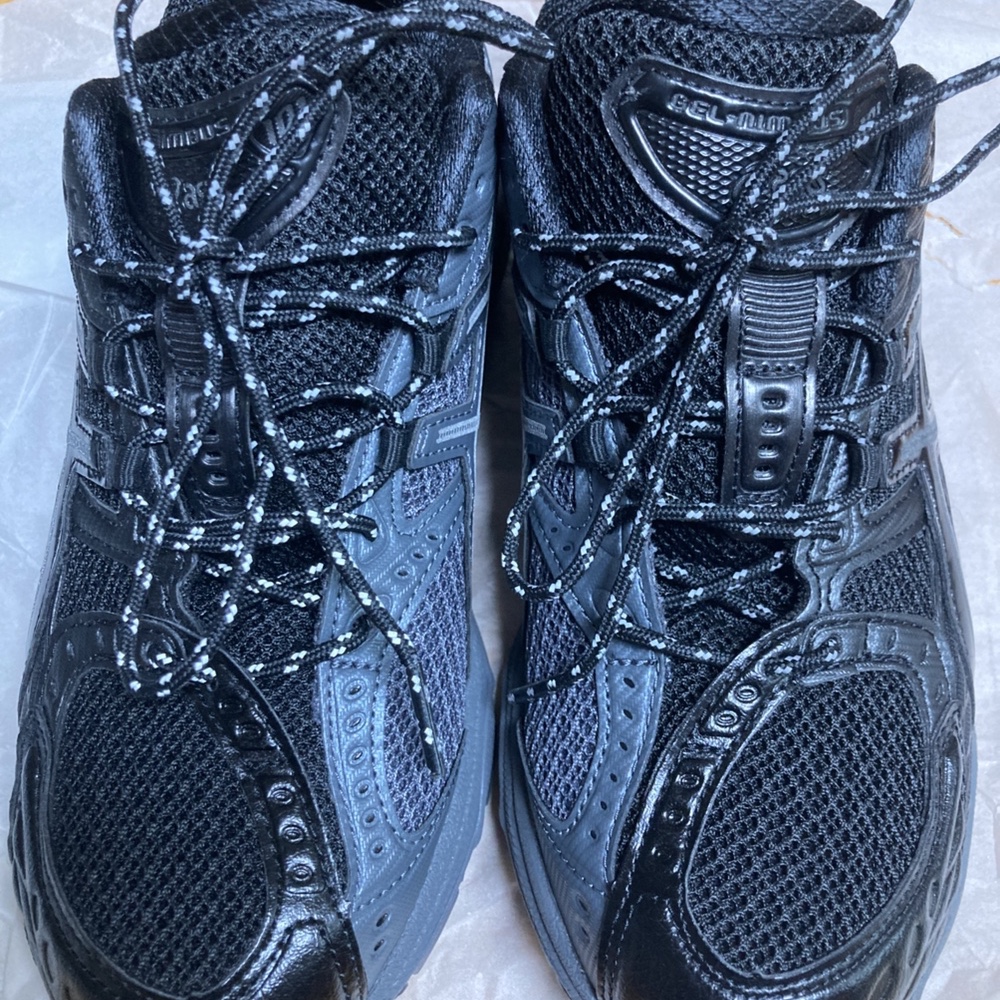 Asics x Haven Gel-Nimbus 10.1 Black 착용 스타일 - 2