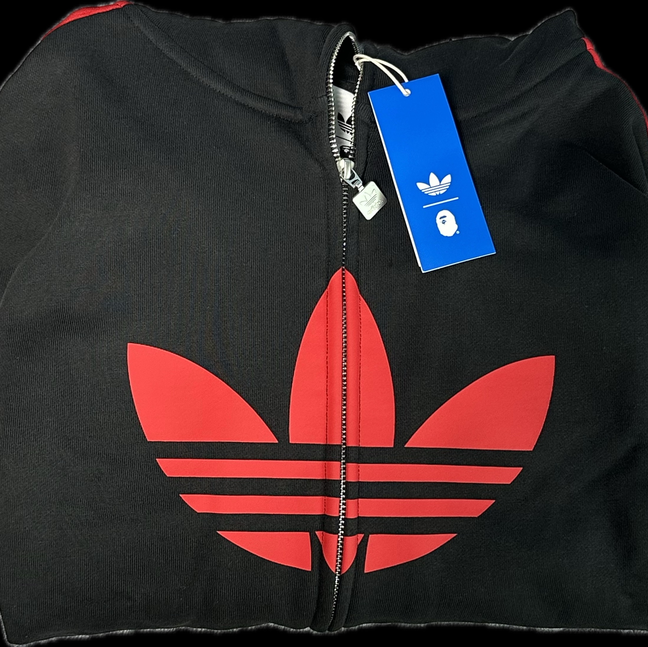 Adidas x BAPE Ultimate Shark Hoodie Black - US Sizing, Adidas x BAPE Ultimate Shark Hoodie Black - KR Sizing 착용 스타일 - 1