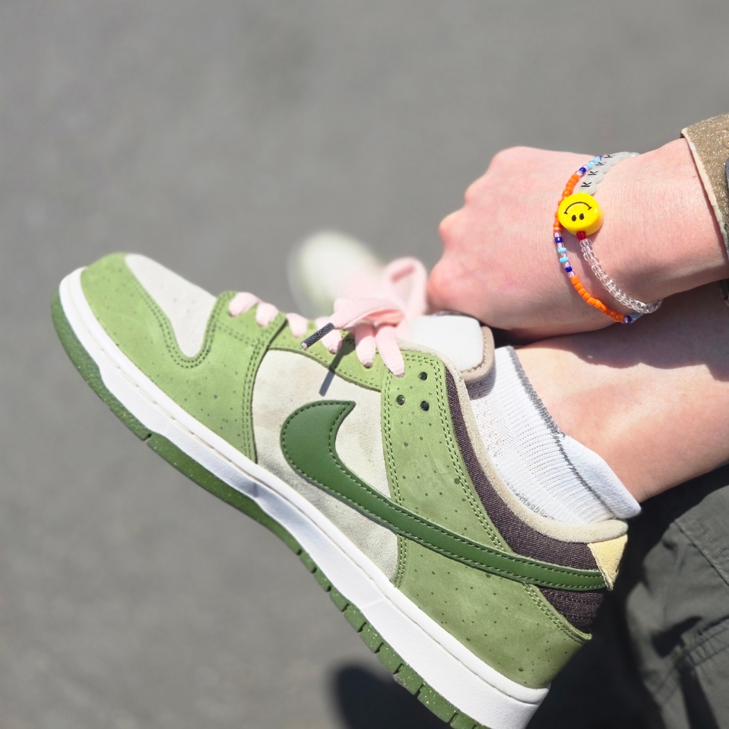 Nike x Yuto Horigome SB Dunk Low Matcha, Casio G-Shock x Supreme x The North Face DW-6900 Black 착용 스타일 - 1