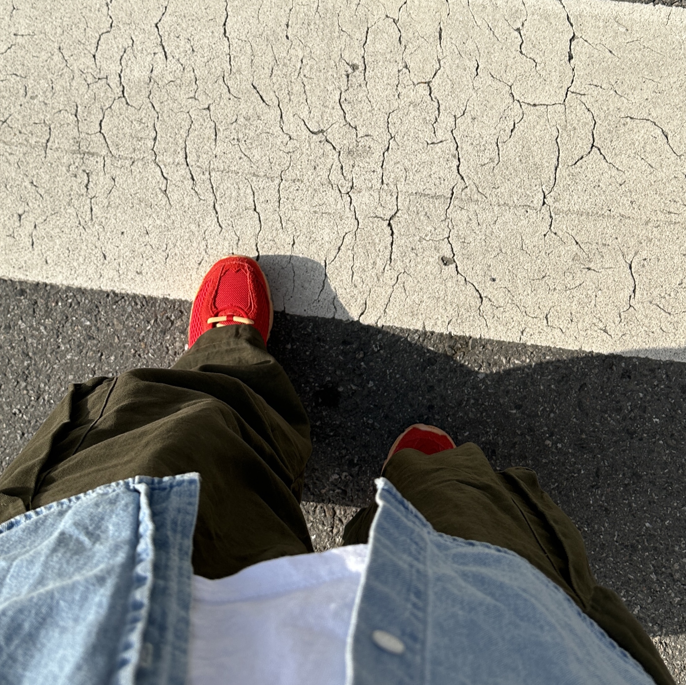 New Balance 509 Deep Red 착용 스타일 - 2