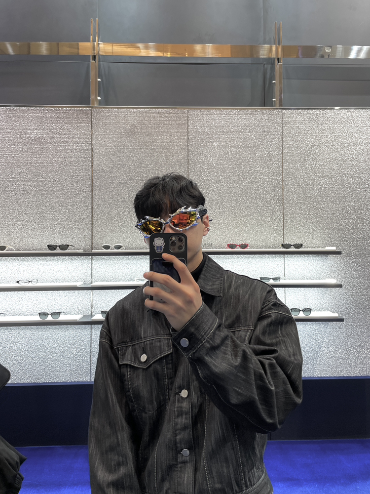 KREAM 프로필 이미지