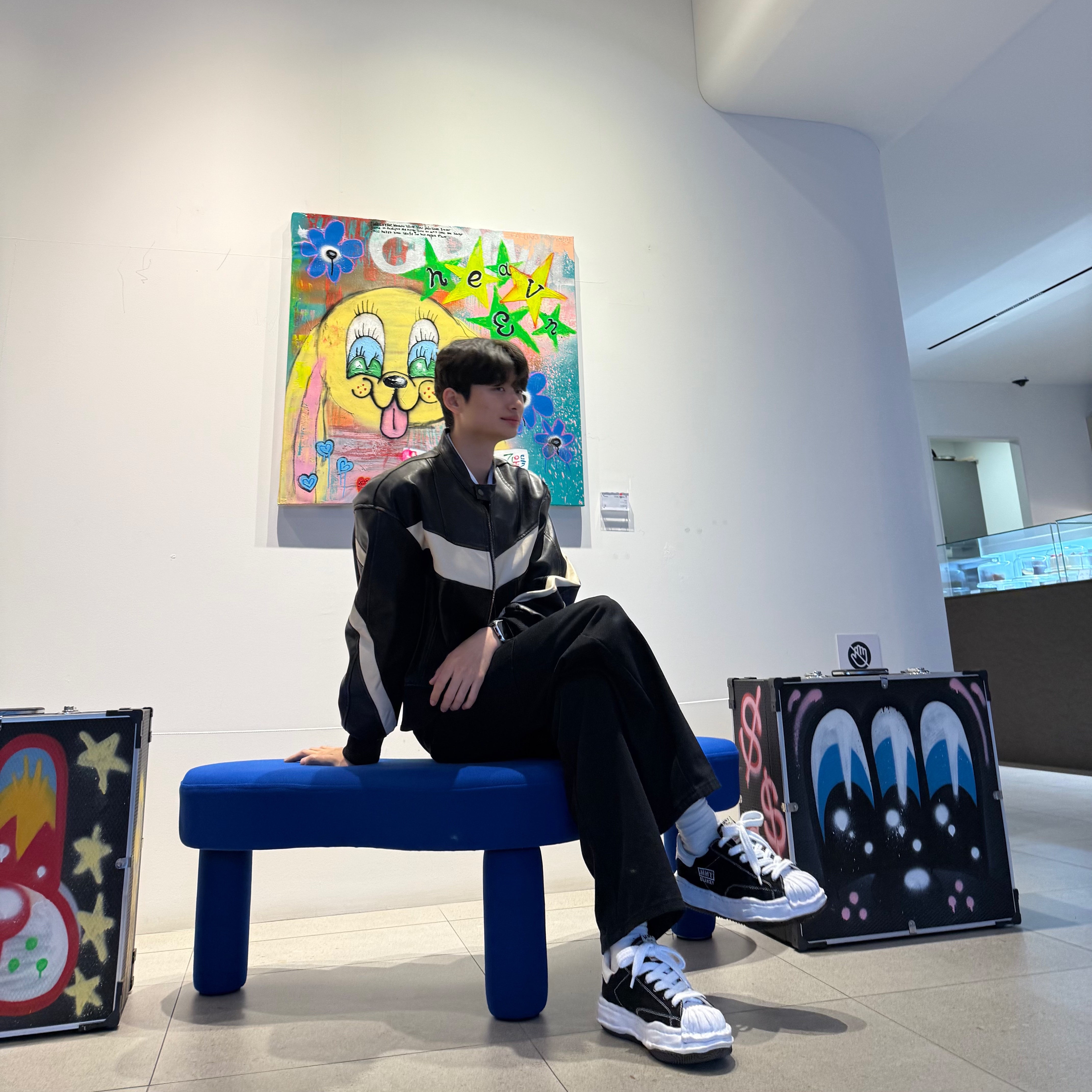 Maison Mihara Yasuhiro Blakey OG Sole Canvas Low-top Sneakers Black White 착용 스타일 - 1