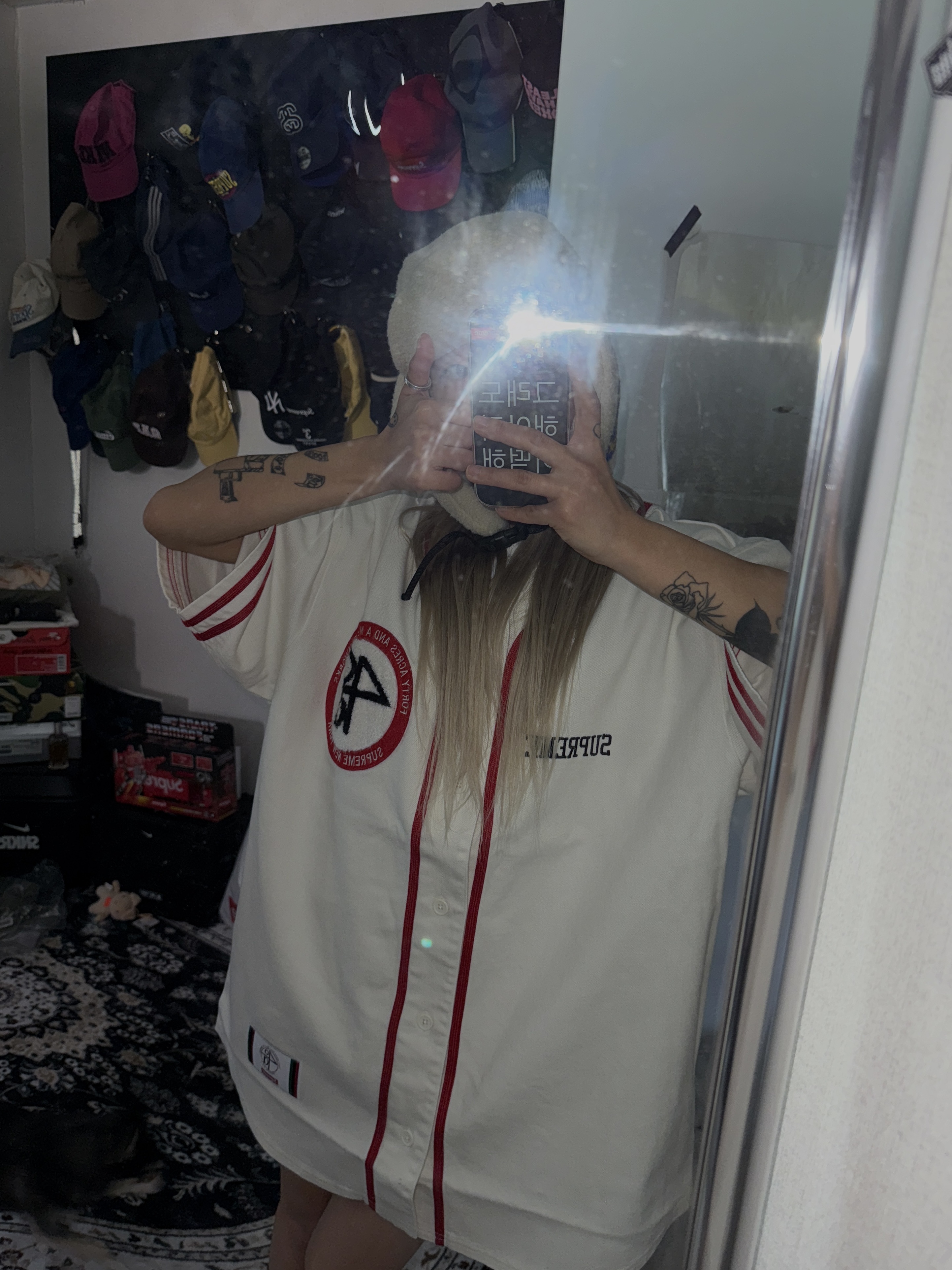 Supreme x 40 Acres Twill Baseball Jersey Natural - 25SS, Supreme Shearling Trooper Natural - 23FW 착용 스타일 - 1