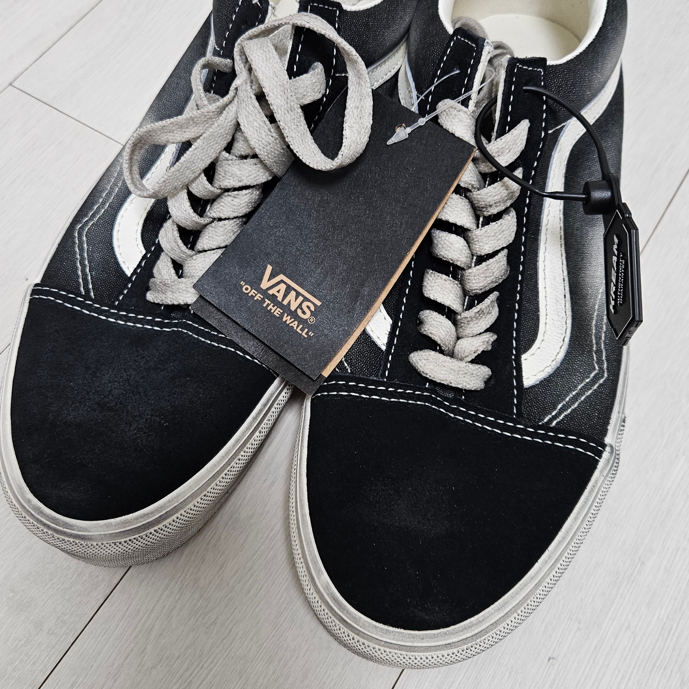 Vans Old Skool Wave Washed Black 착용 스타일