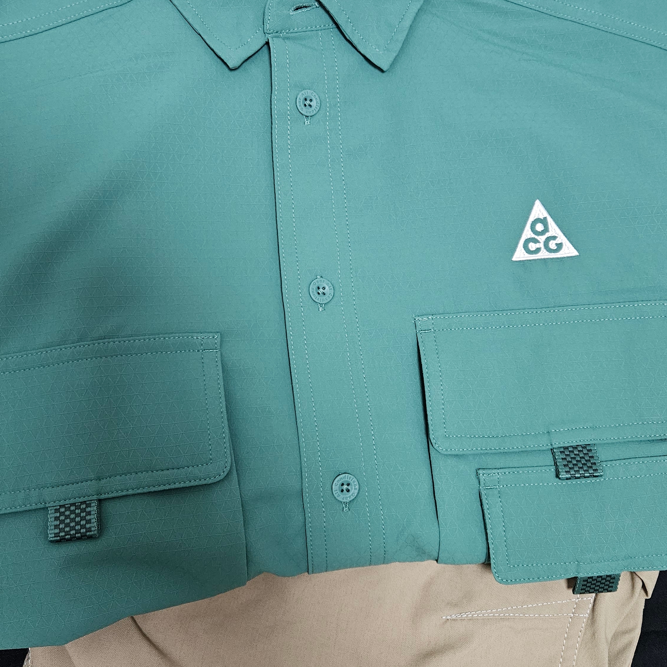 Nike ACG Dri-Fit UV Devastation Trail Shirt Bicoastal Vintage Green - Asia 착용 스타일