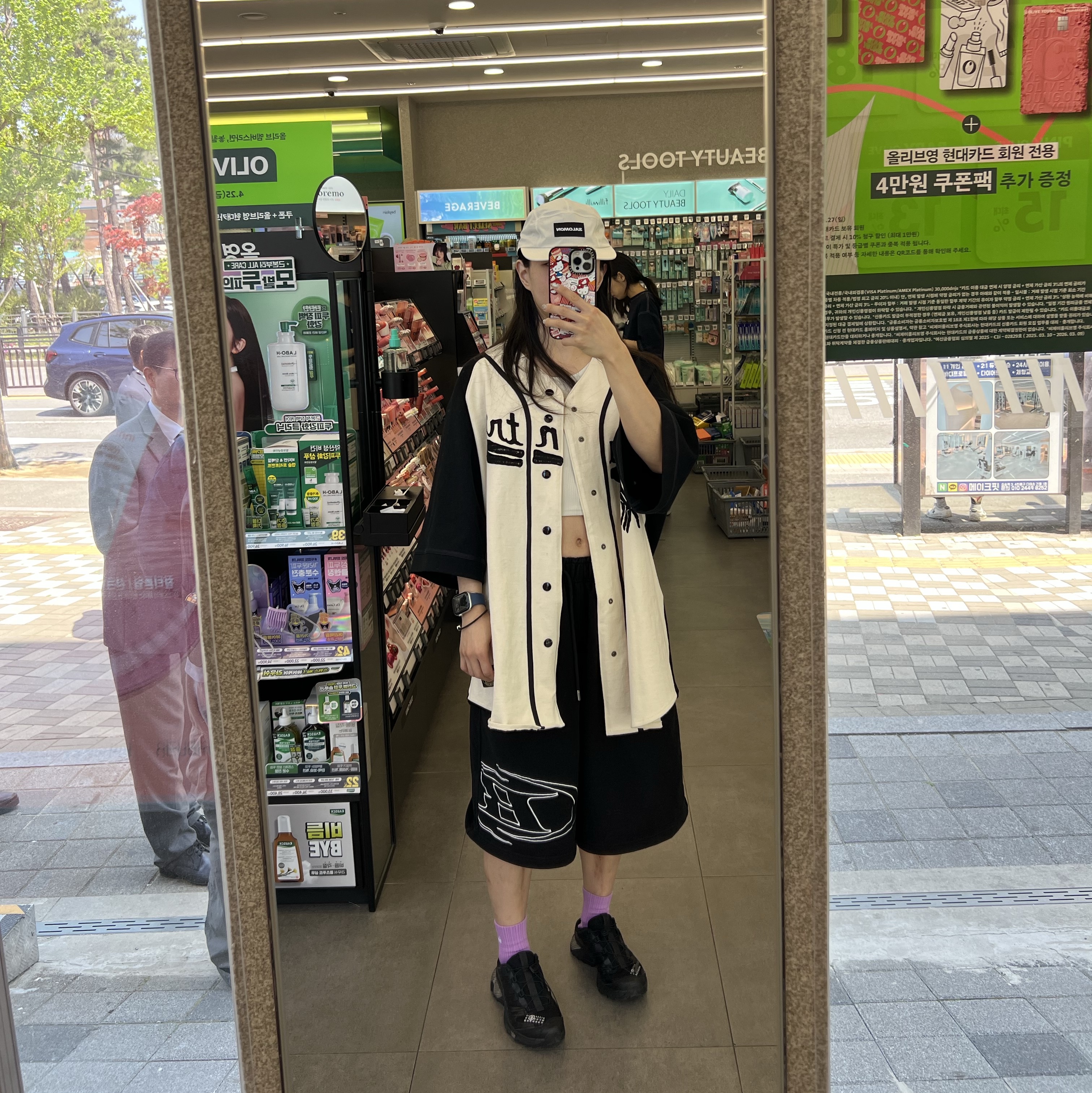 Kapital Baseball Bone Shirt Kinari Black, Salomon x MM6 Maison Margiela XT-4 Mule Black 착용 스타일