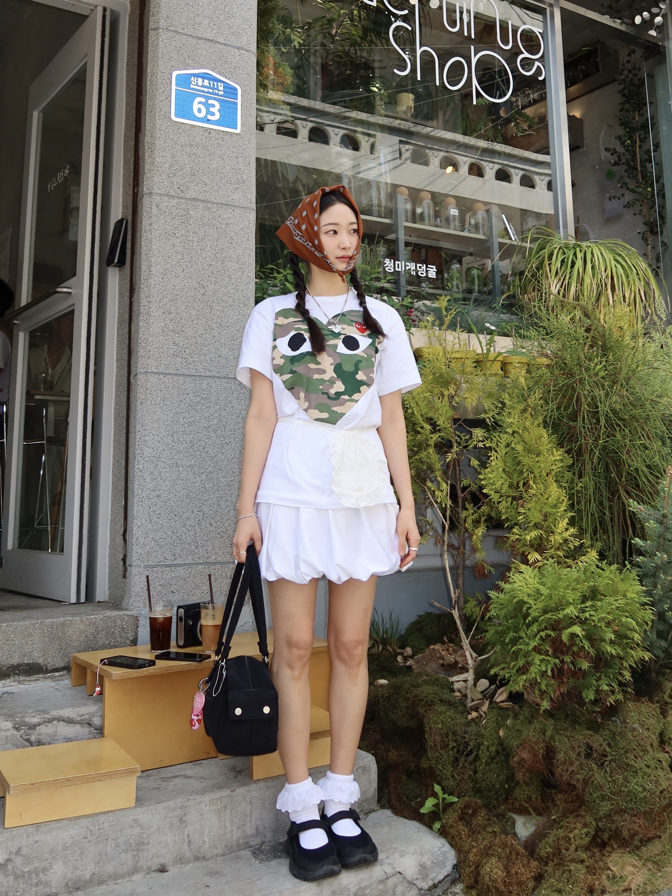 Play Comme des Garcons Camouflage Heart T-Shirt White, Salomon RX Marie Jeanne Black 착용 스타일 - 2