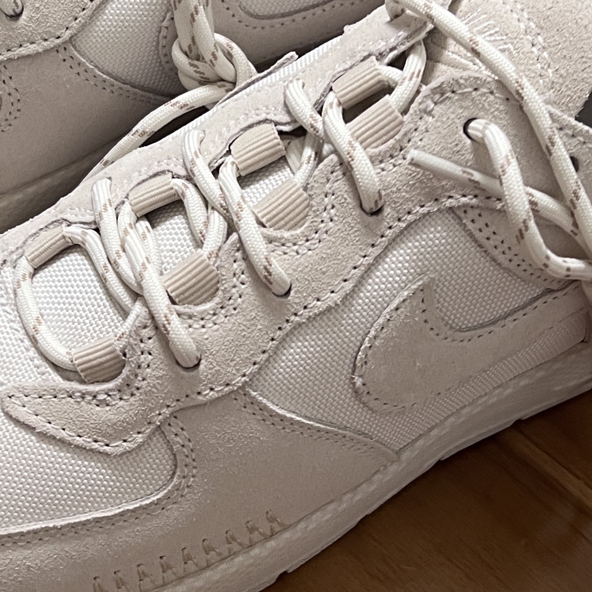 (W) Nike Air Force 1 Phantom Light Orewood Brown 착용 스타일