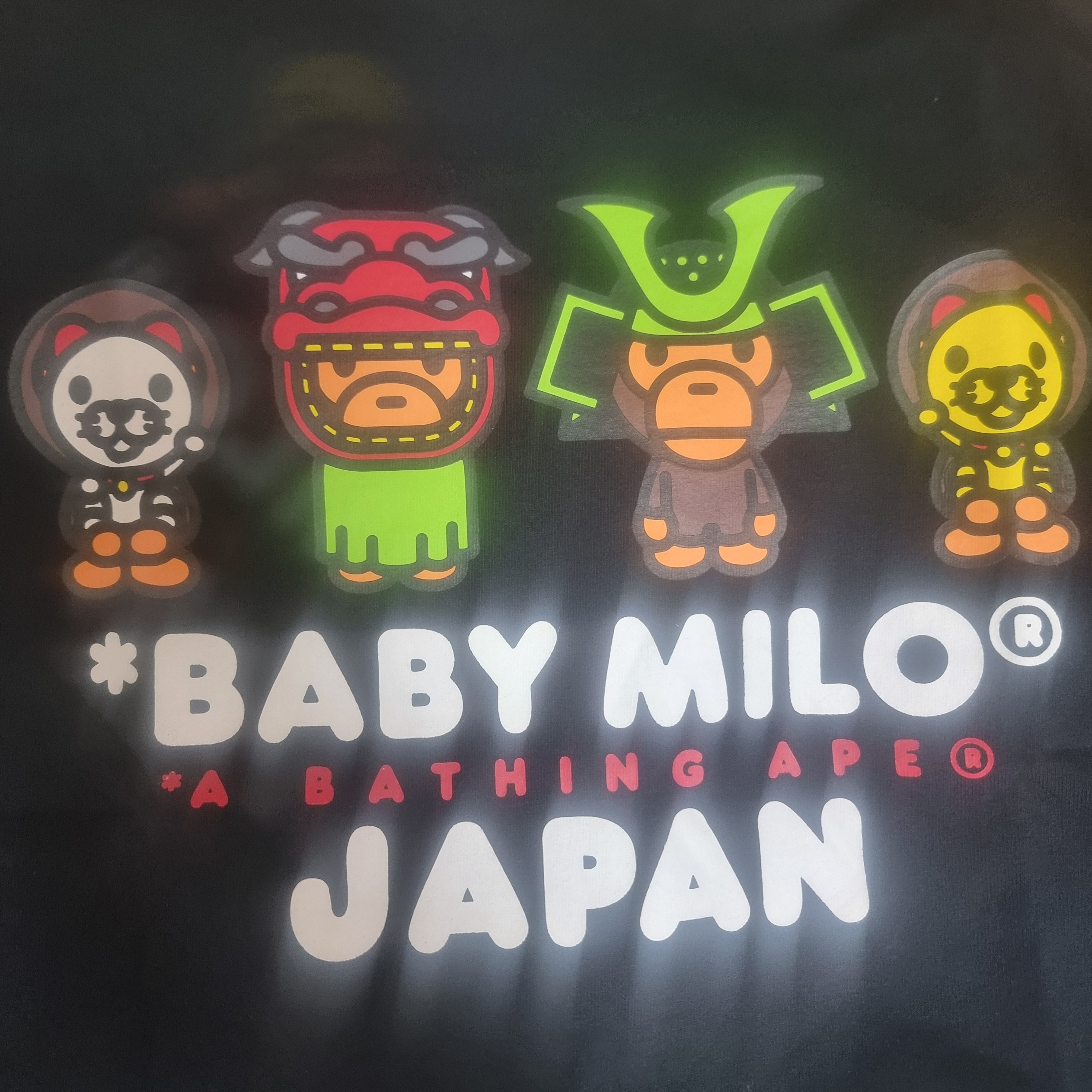 BAPE Baby Milo Japan T-Shirt Black 착용 스타일 - 1