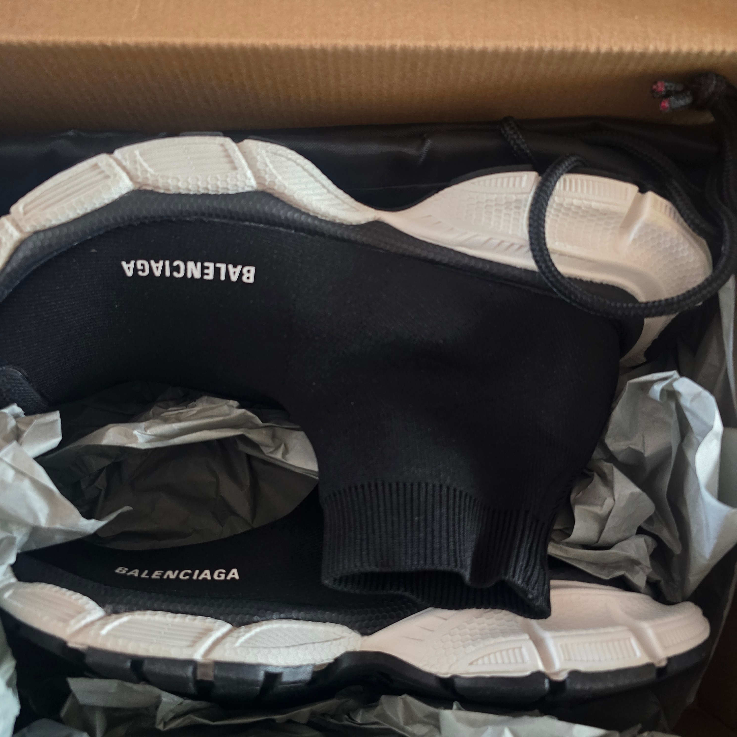 Balenciaga 3XL Sock Recycled Knit Sneakers Black 착용 스타일