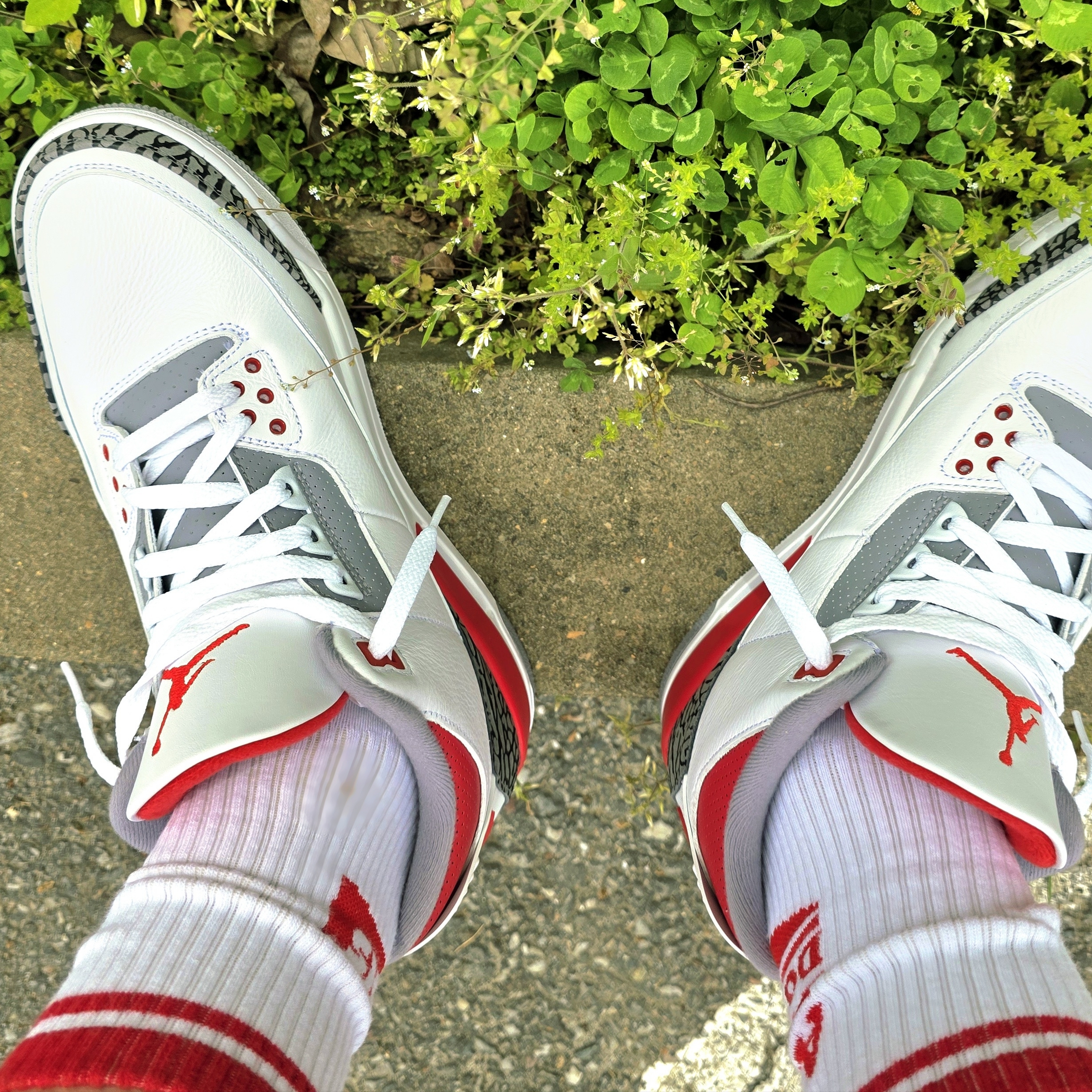 Jordan 3 Retro Fire Red 2022, Supreme x Nike Stripe Rugby Red - 25SS 착용 스타일 - 3