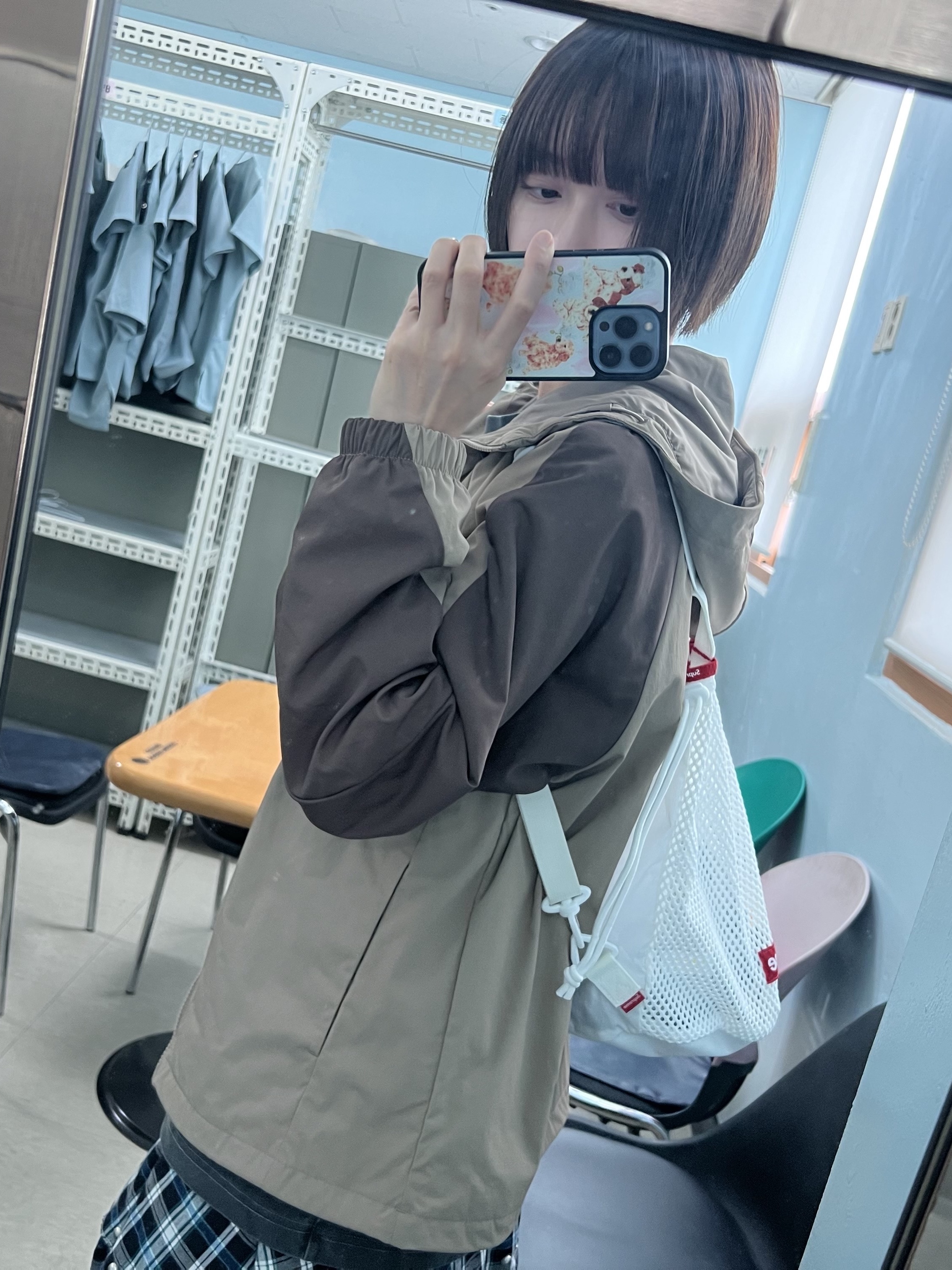 The North Face Bandon Jacket Beige Brown, Grounds Moopie Mary Jane Black Black 착용 스타일 - 2