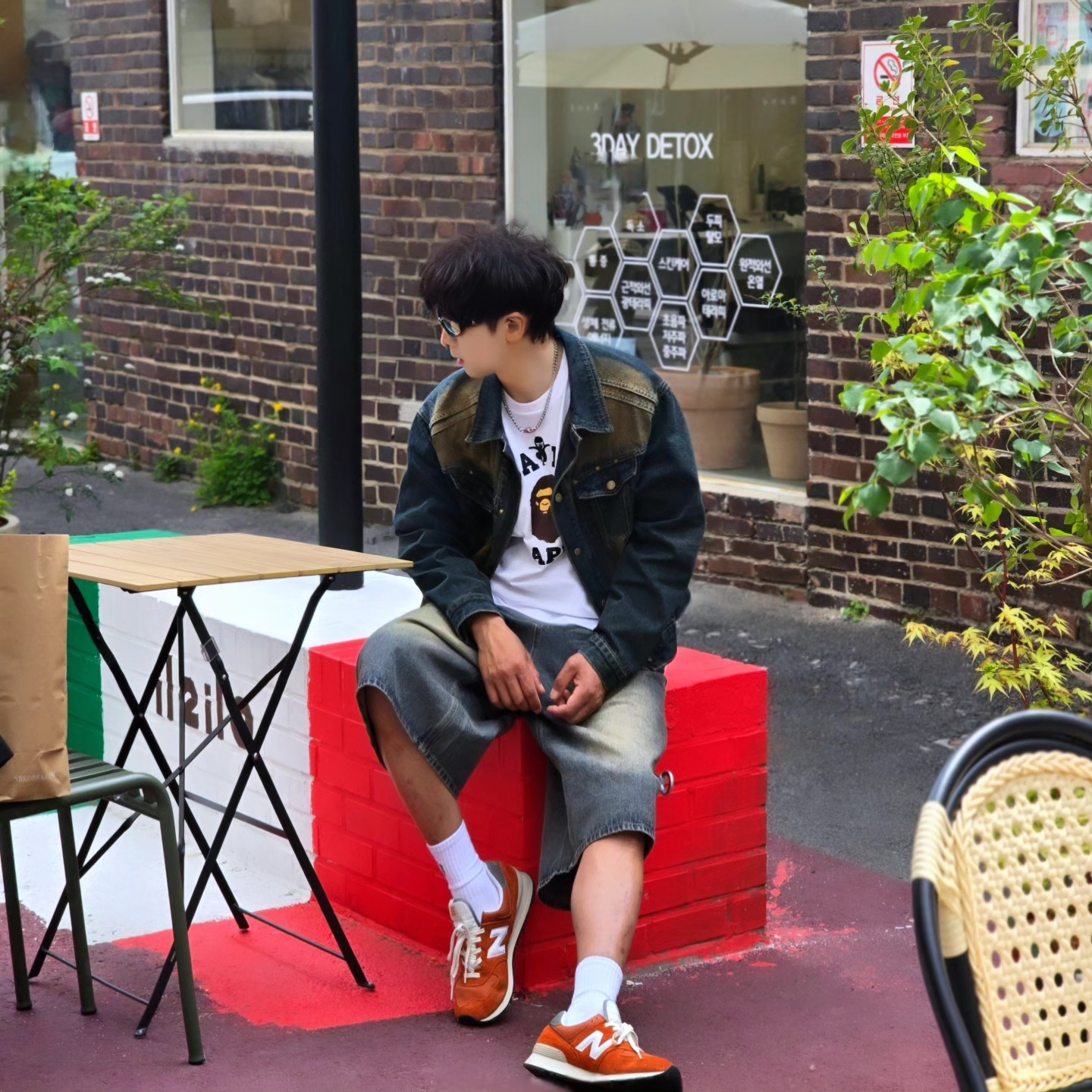 Diesel Dx1446 Red Enamel Stainless Steel Chain Necklace Silver, BAPE Ninja College T-Shirt White 착용 스타일 - 4