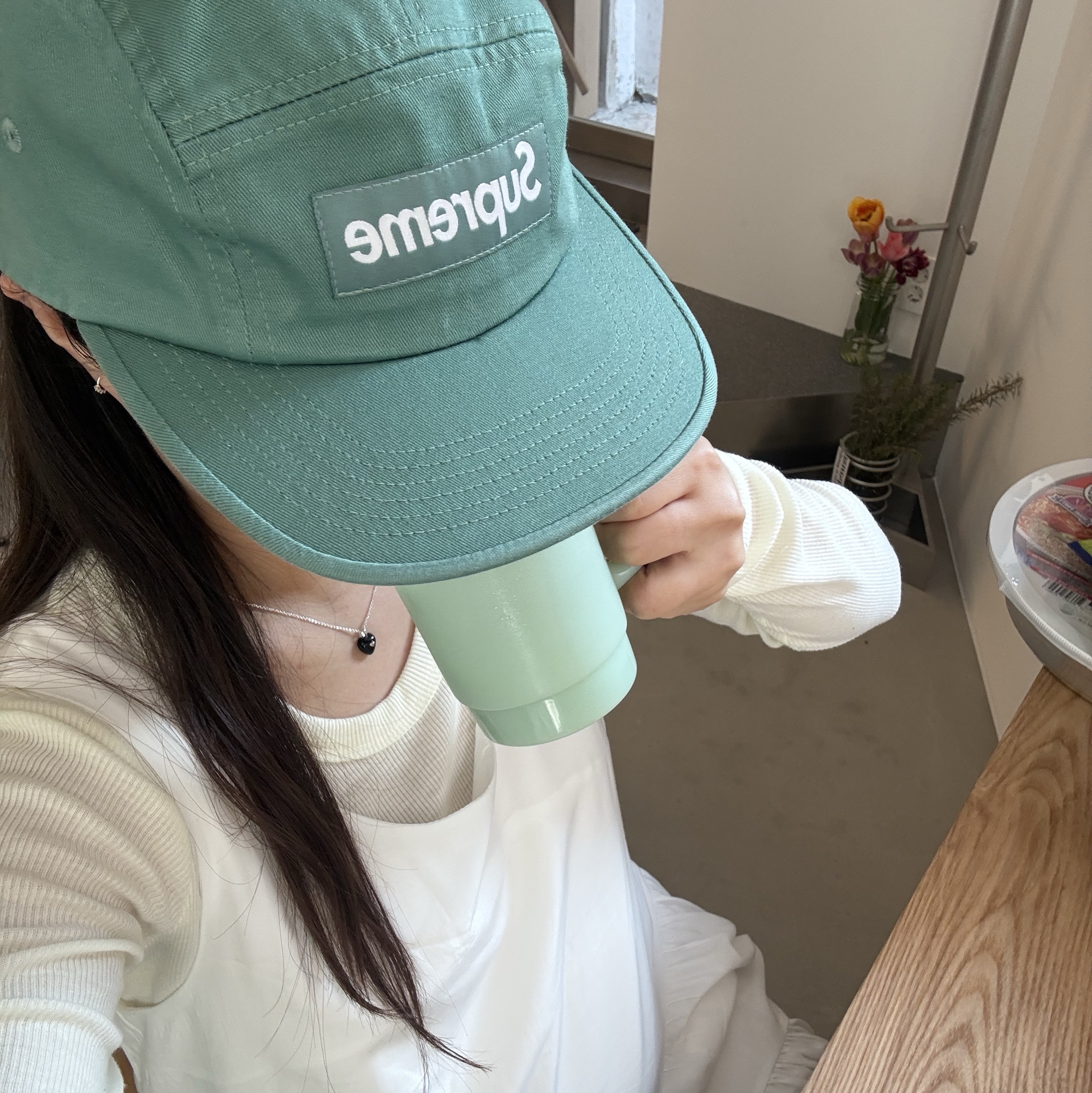 Supreme Washed Chino Twill Camp Cap Sage - 25SS 착용 스타일