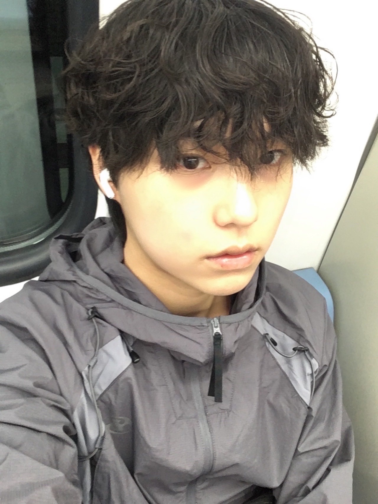 Sansan Gear Backpack Jacket Grey - 24SS, Arc'teryx Heliad 15 Backpack Black 착용 스타일 - 1