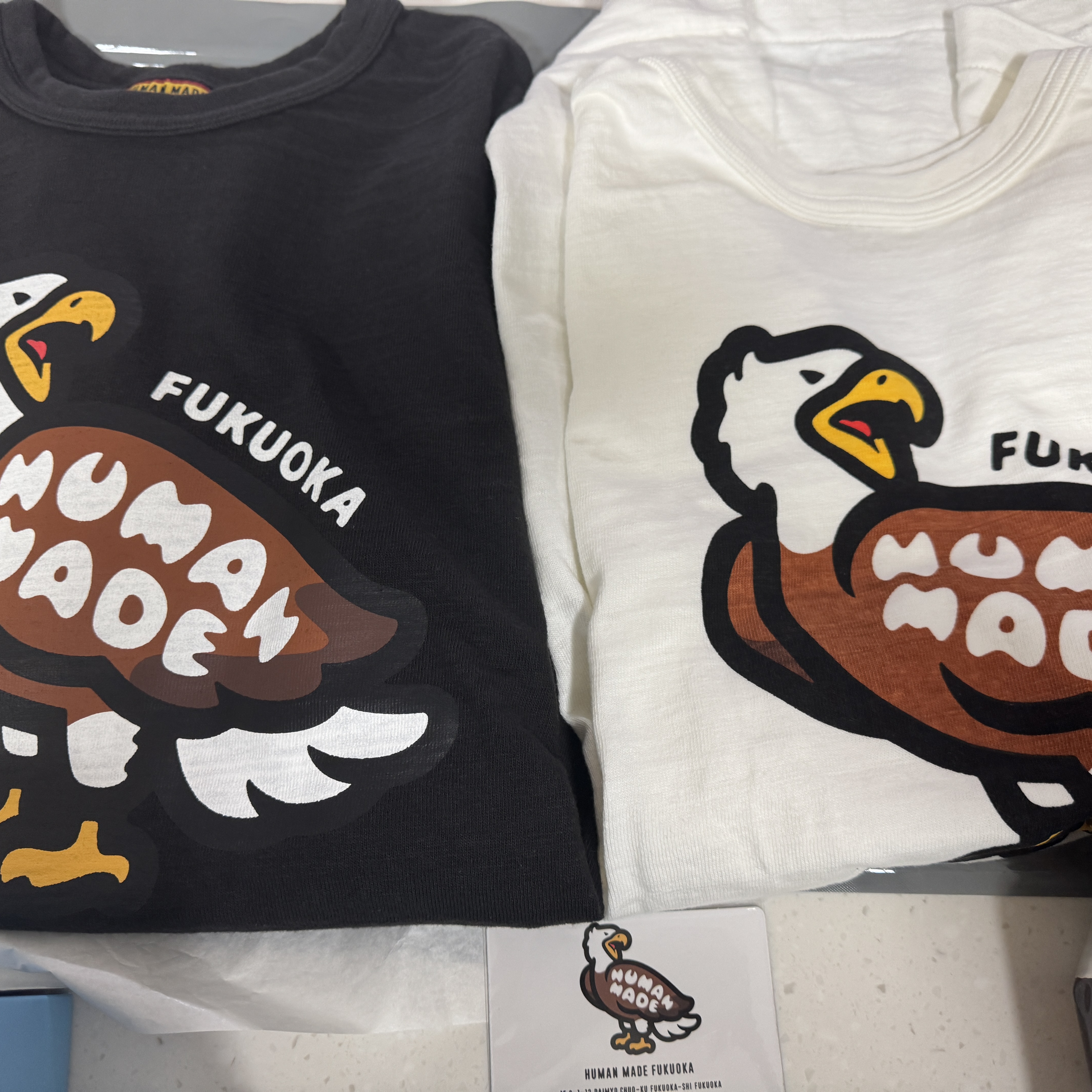Human Made Animal Graphic T-Shirt Hawk Black - Fukuoka Store Exclusive, Human Made Animal Graphic T-Shirt Hawk White - Fukuoka Store Exclusive 착용 스타일