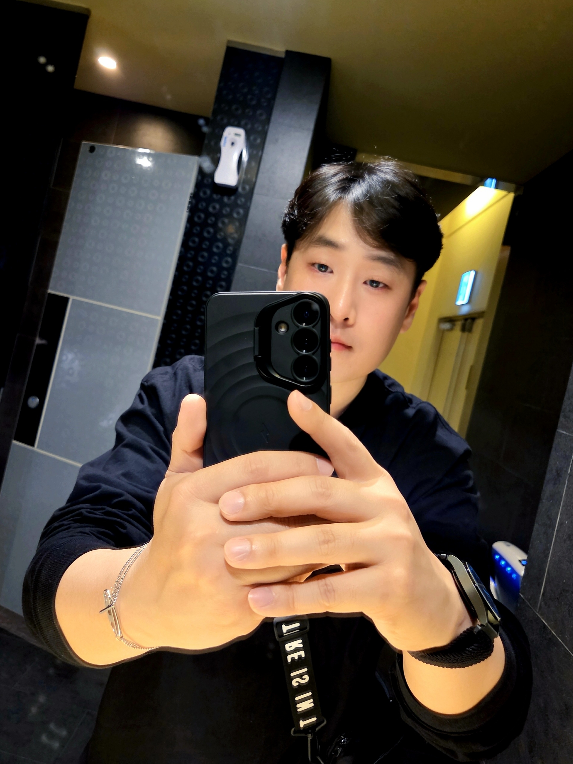 Diesel Dx1535 Stainless Steel Bracelet Silver, Human Made Military Pouch Large Black 착용 스타일 - 1