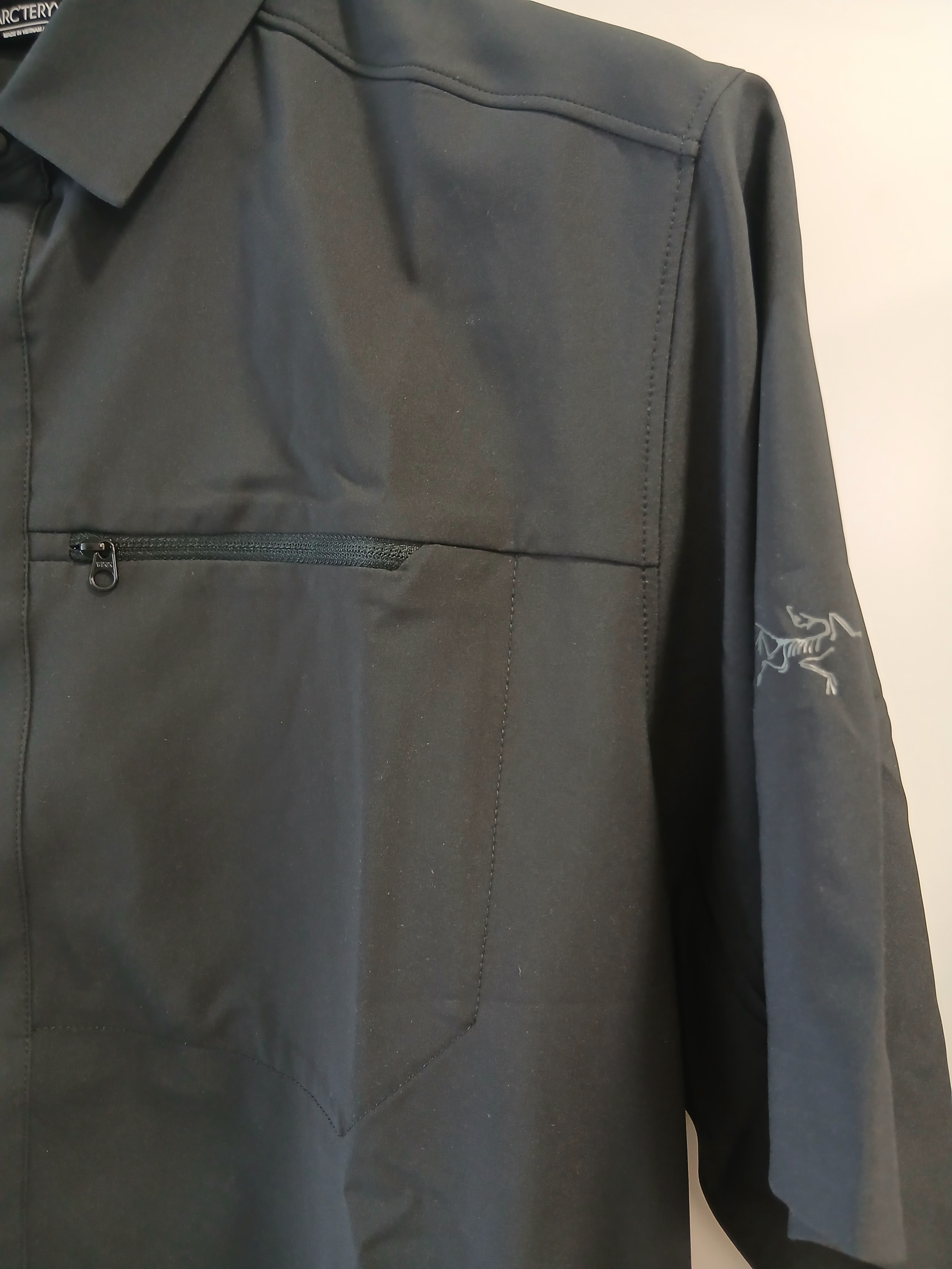Arc'teryx Skyline LS Shirts Black 착용 스타일 - 2