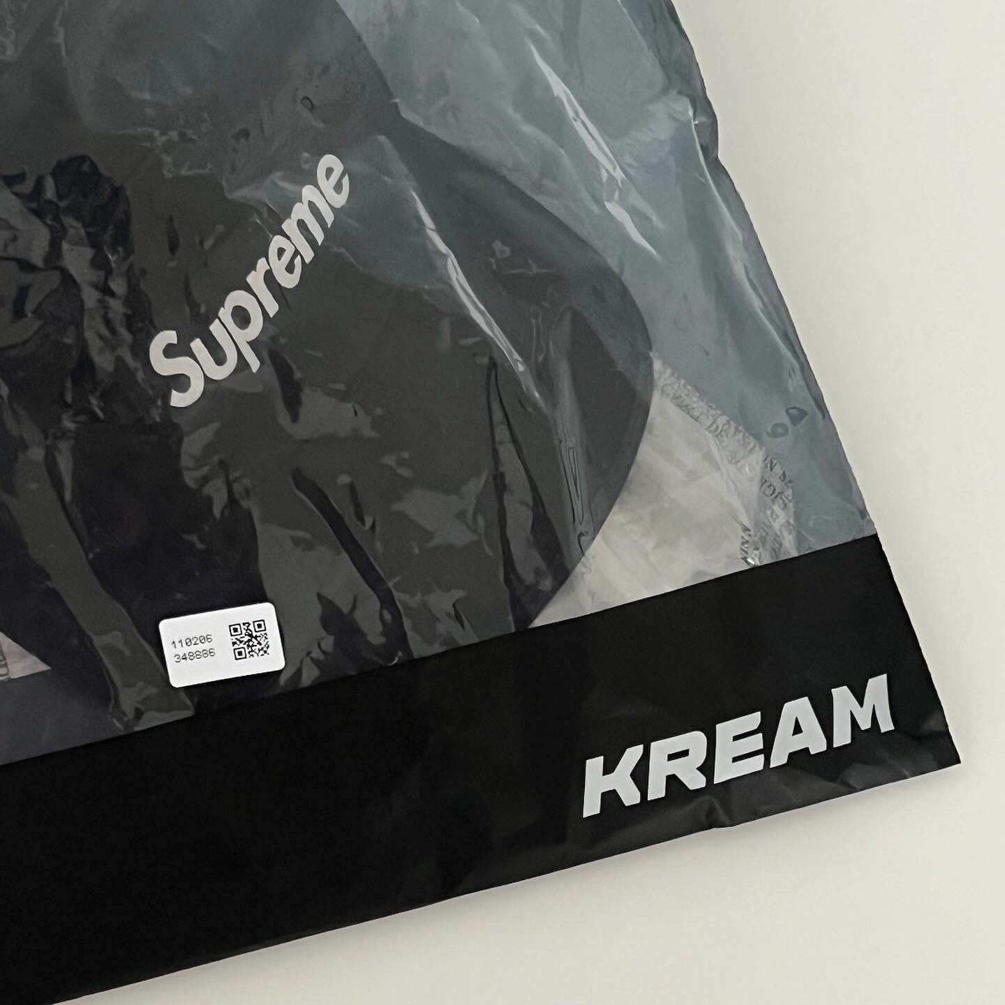 Supreme Washed Chino Twill Camp Cap Black 착용 스타일 - 2