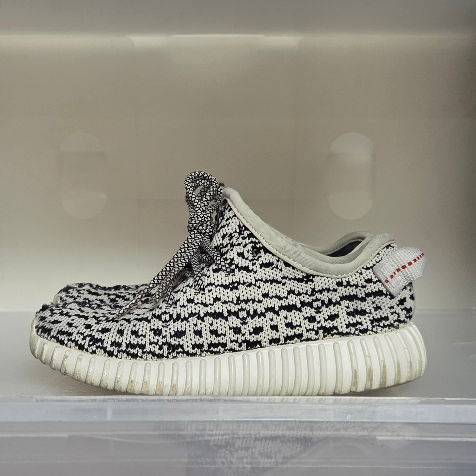 (Infant) Adidas Yeezy Boost 350 Turtledove 착용 스타일