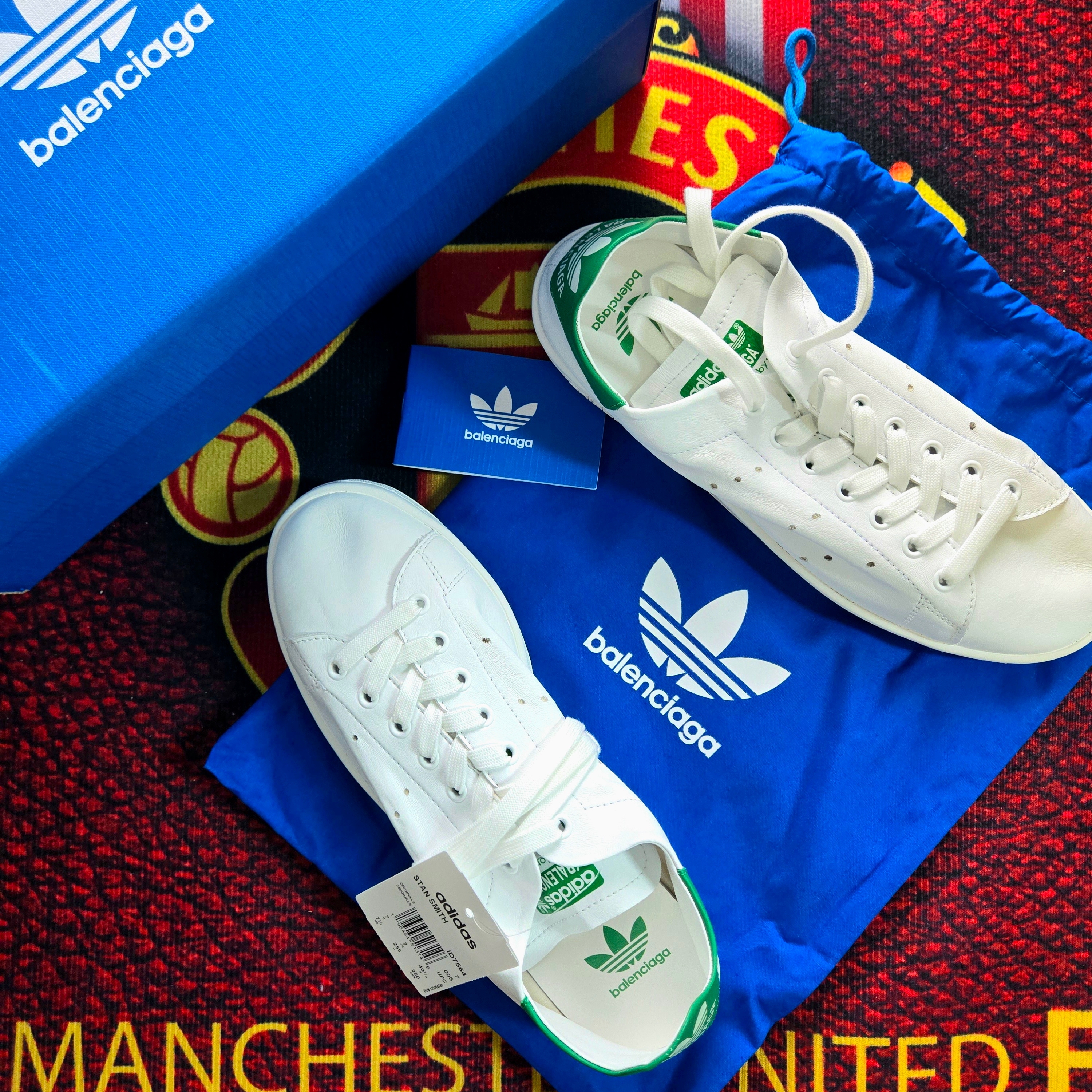 Balenciaga x Adidas Stan Smith Core White Green 착용 스타일