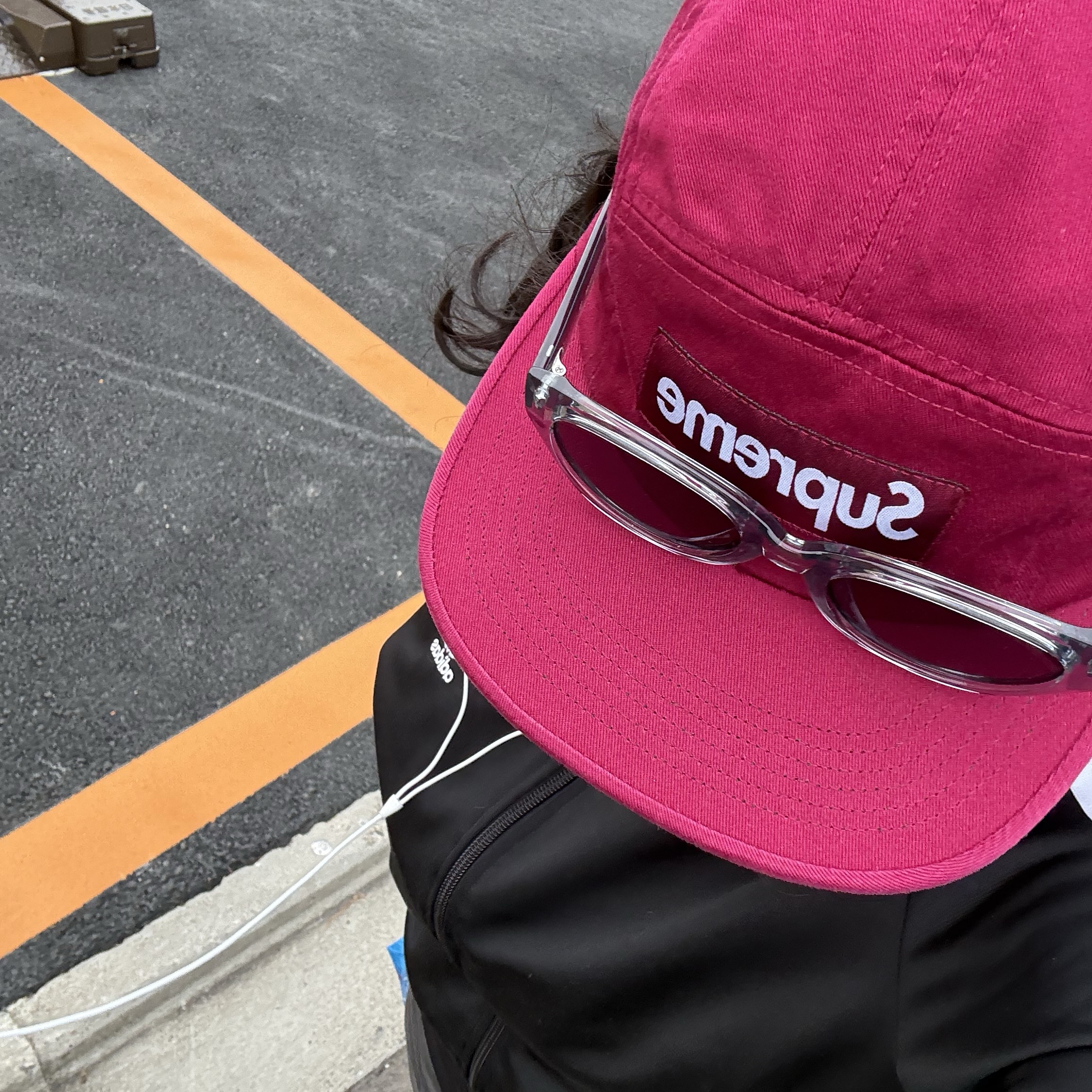 Supreme Washed Chino Twill Camp Cap Cranberry - 24FW 착용 스타일
