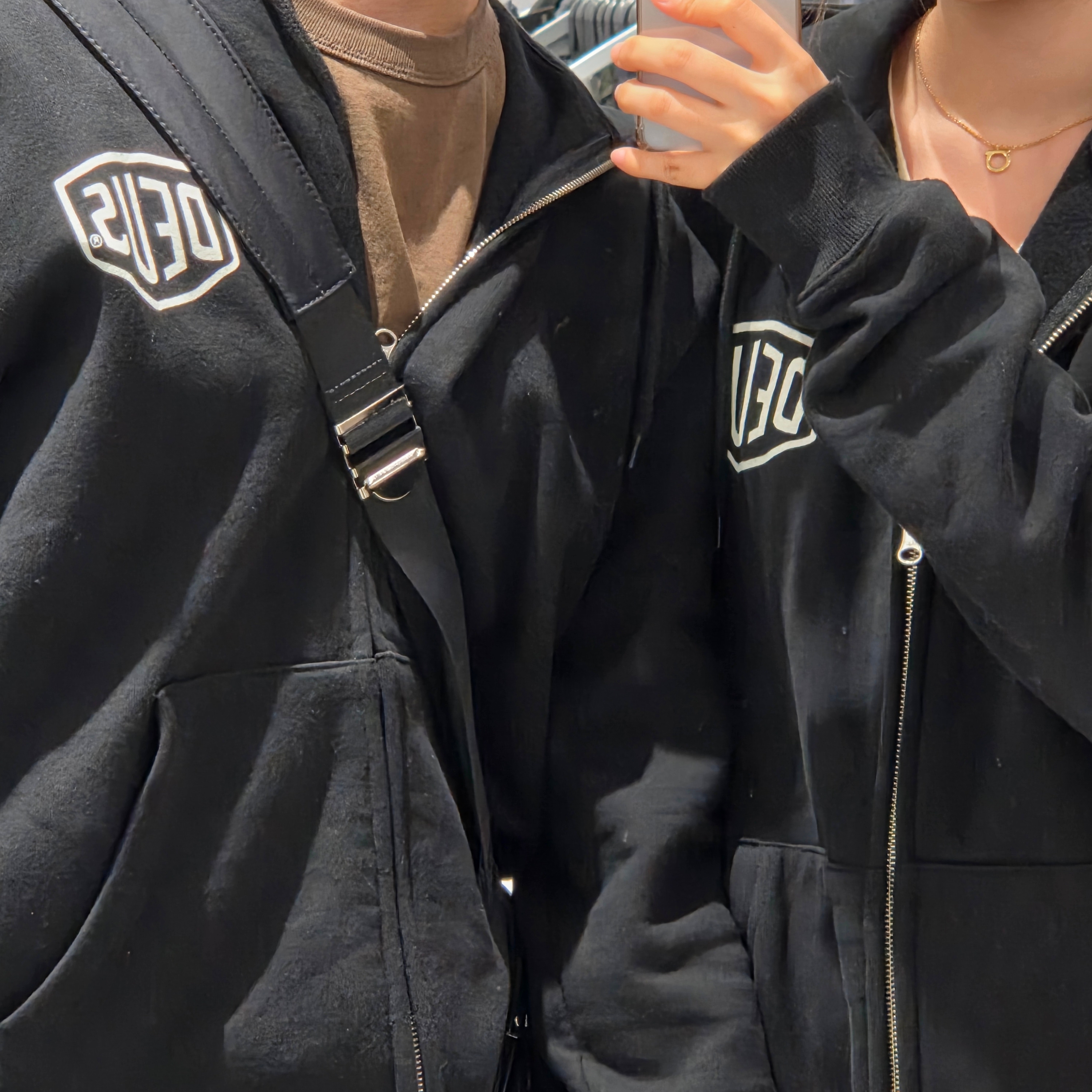 Deus Ex Machina Seoul College Hooded Jacket Black 착용 스타일