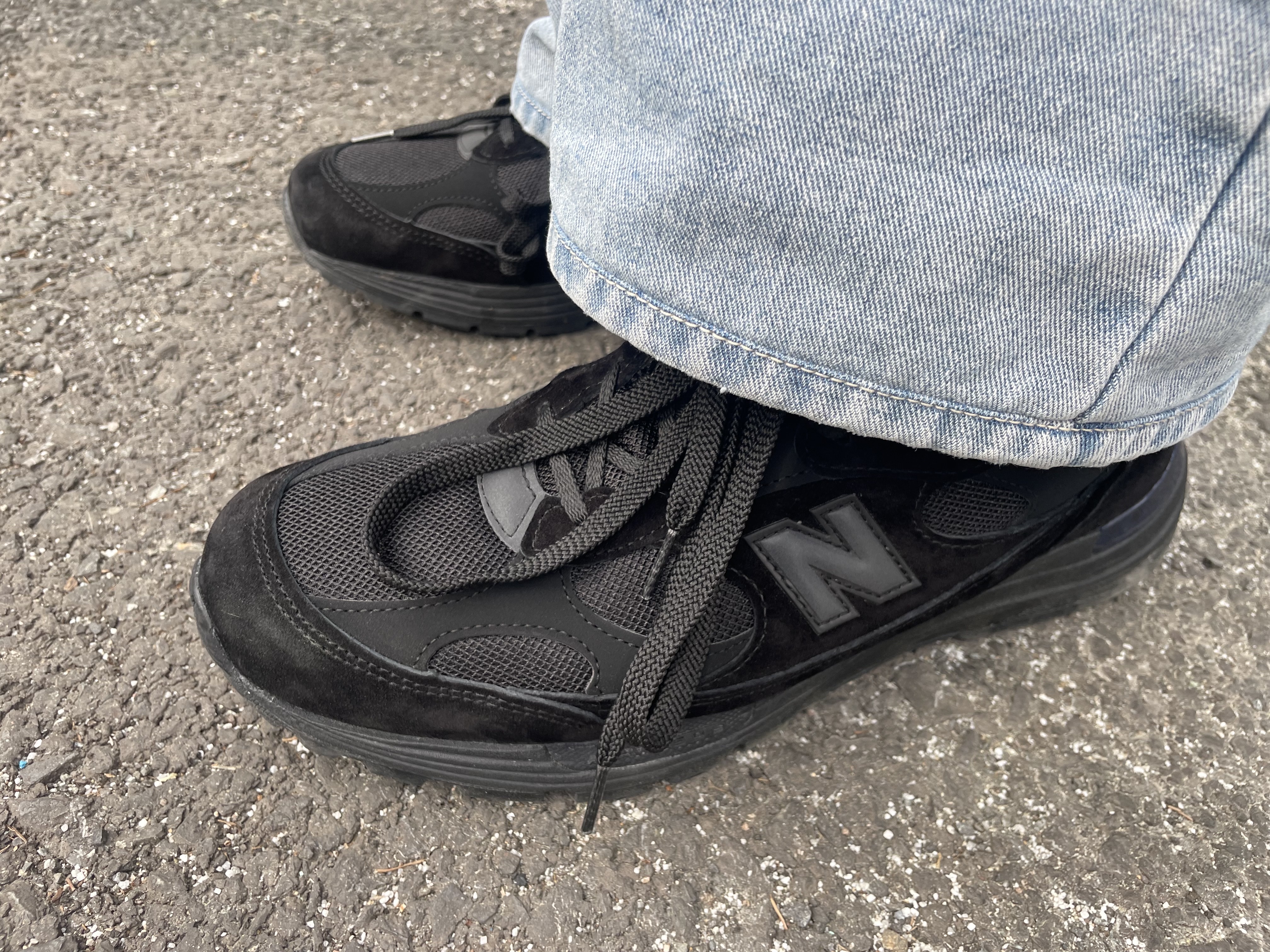 New Balance 992 Made in USA Core Black 착용 스타일 - 1