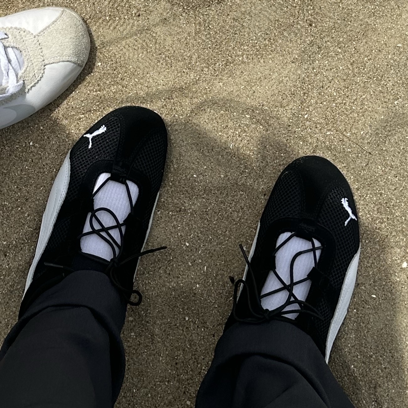 (W) Puma Speedcat Go Puma Black Puma White 착용 스타일 - 3