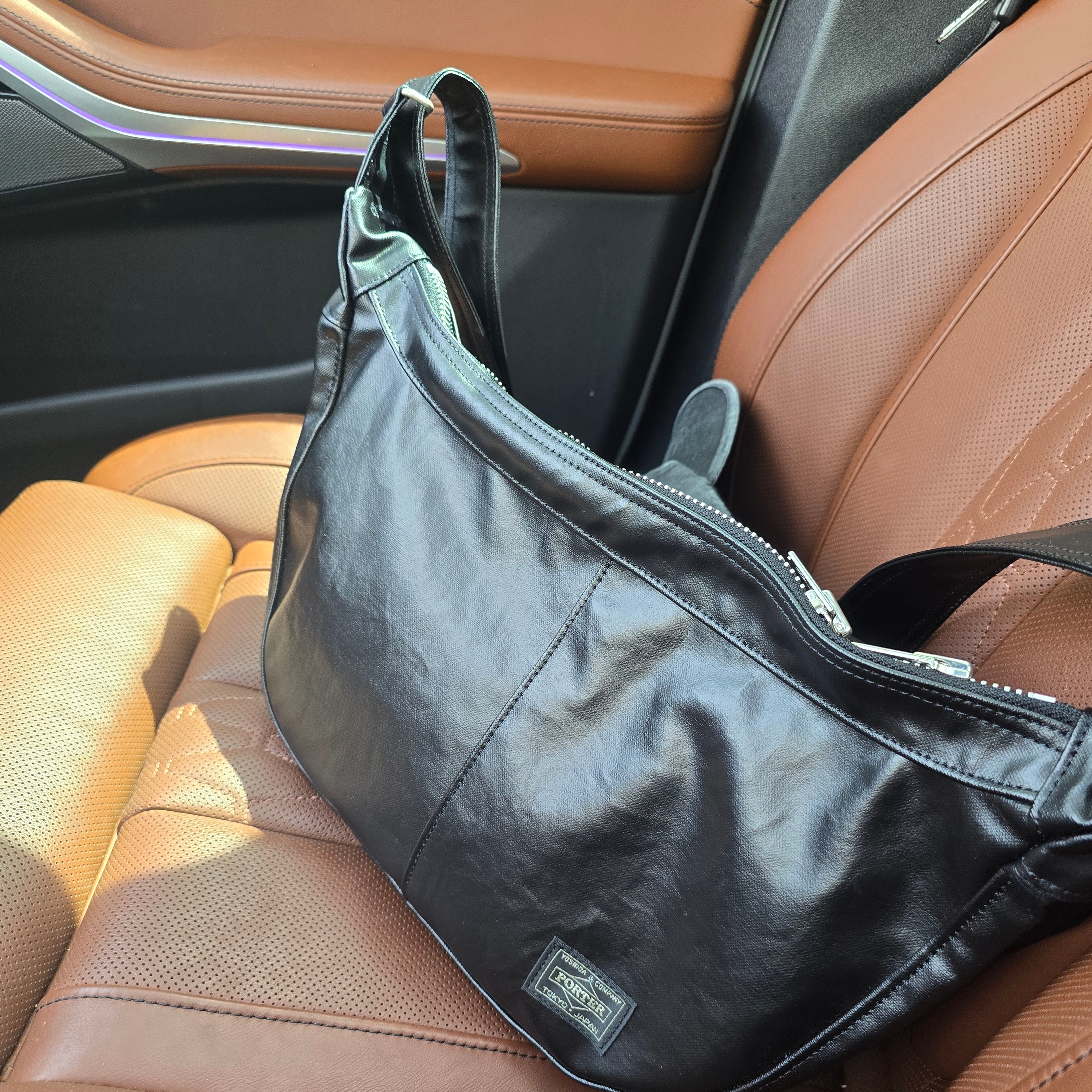 Porter Free Style Shoulder Bag Black, Supreme Small Box Denim Shirt Black - 25SS 착용 스타일 - 1