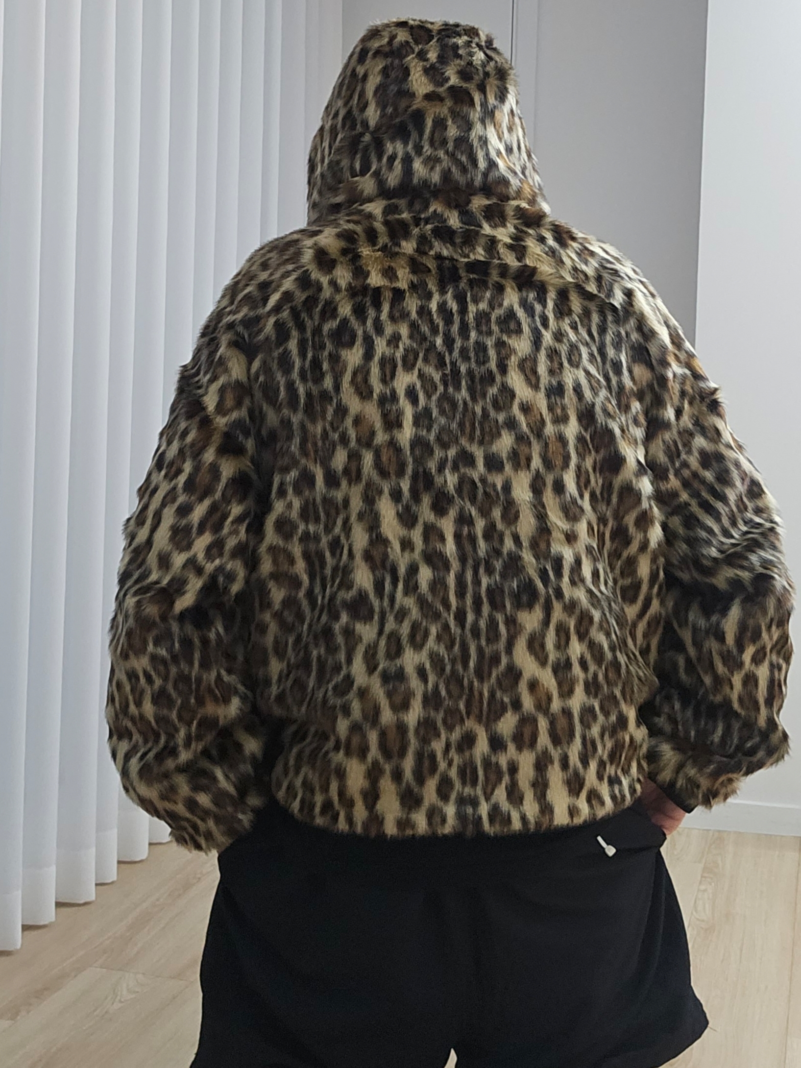 Supreme Faux Fur Reversible Hooded Track Jacket Black - 25SS, Supreme Athletic Studded L/S Top Black - 24FW 착용 스타일 - 2