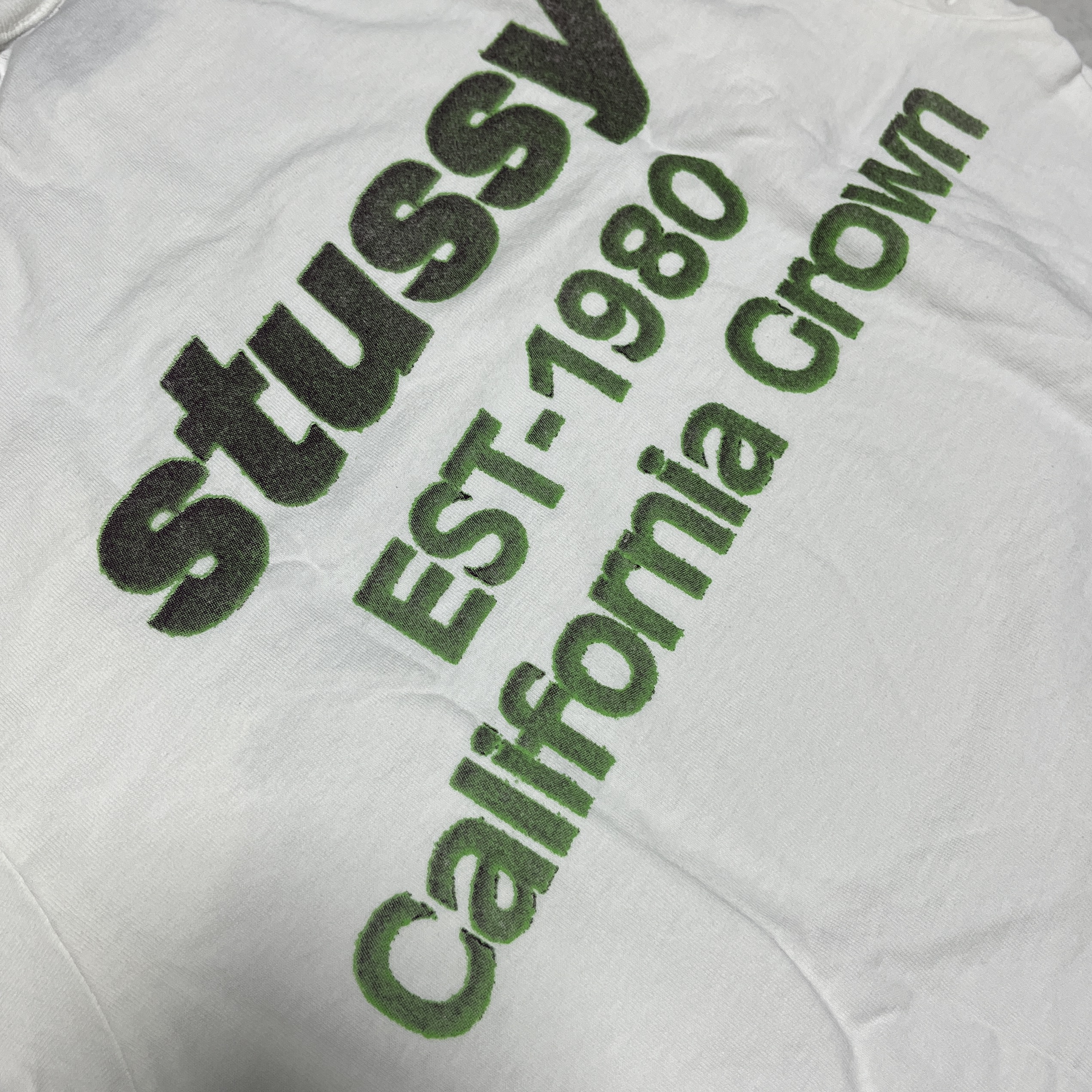 Stussy California Grown Pigment Dyed T-Shirt Natural, Stussy California Grown Pigment Dyed T-Shirt Navy 착용 스타일