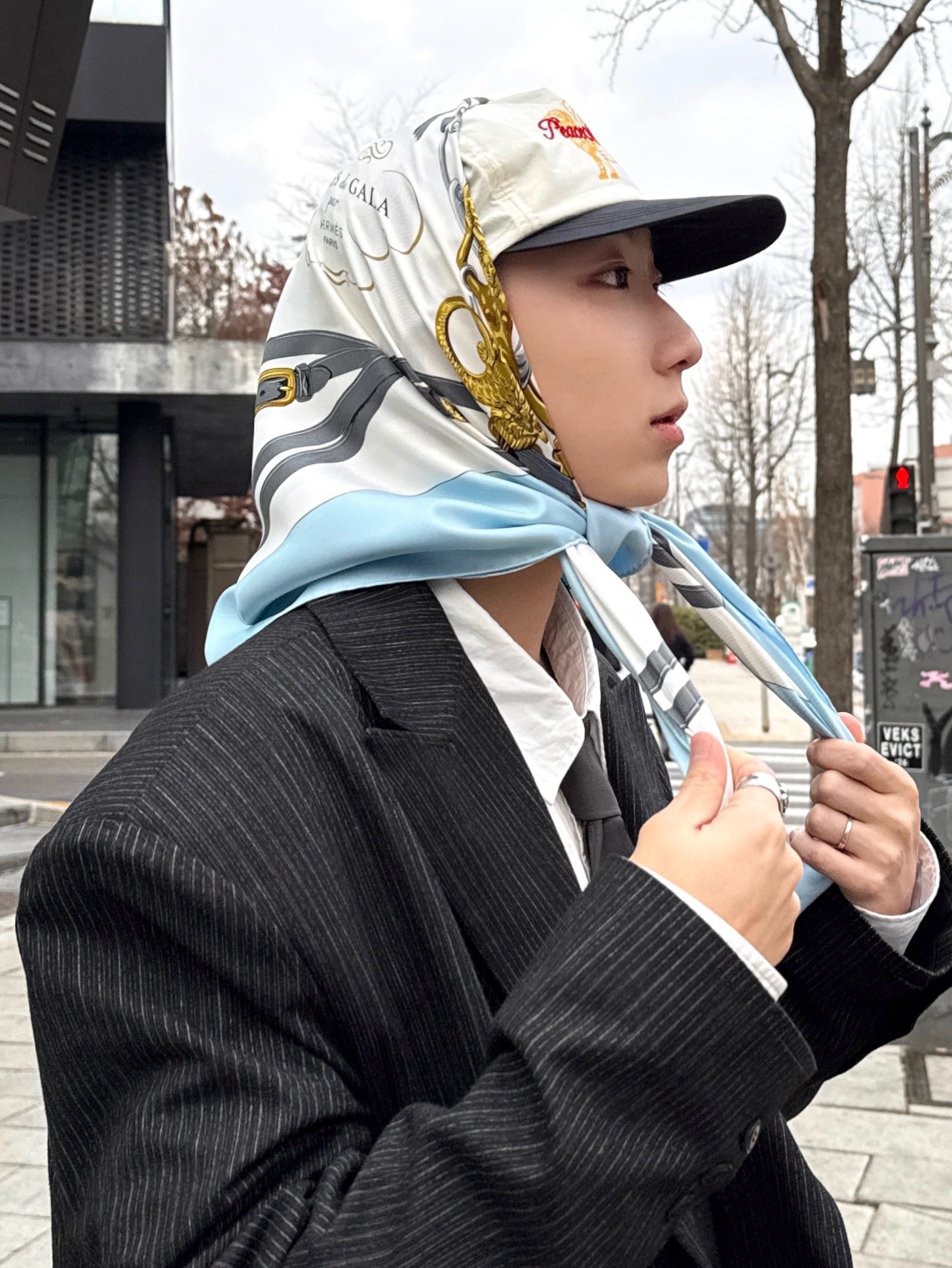 Peaceminusone x Joopiter Five-Panel Baseball Cap White 착용 스타일 - 3