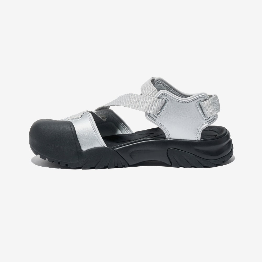 11001SM02602H063 [6% 적립] Fila Peito Sandals Silver - #3