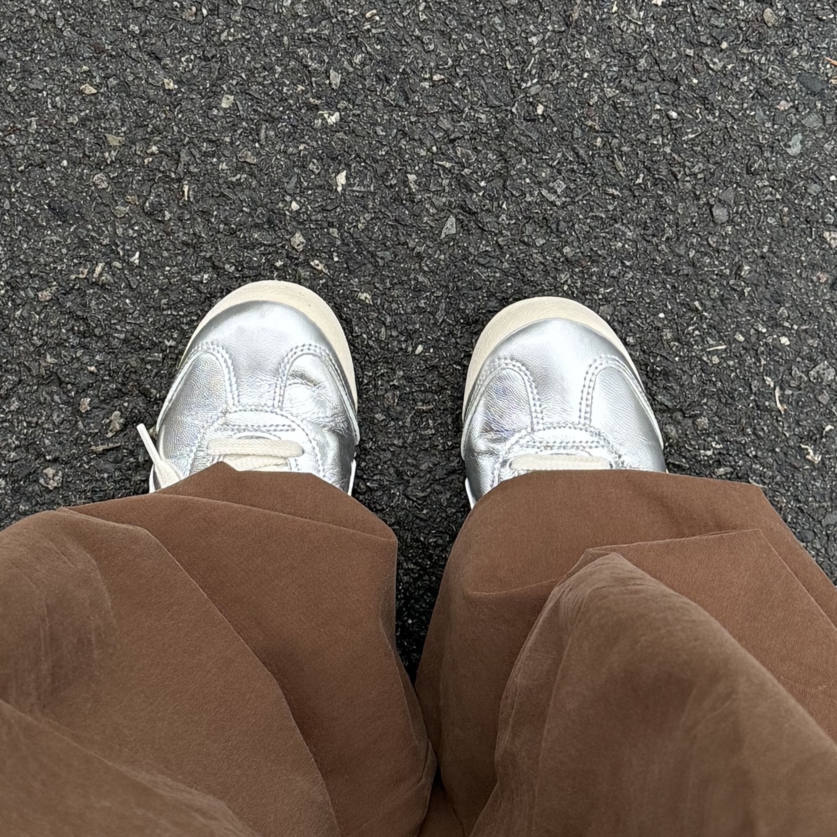 Onitsuka Tiger Mexico 66 Silver Off White 착용 스타일