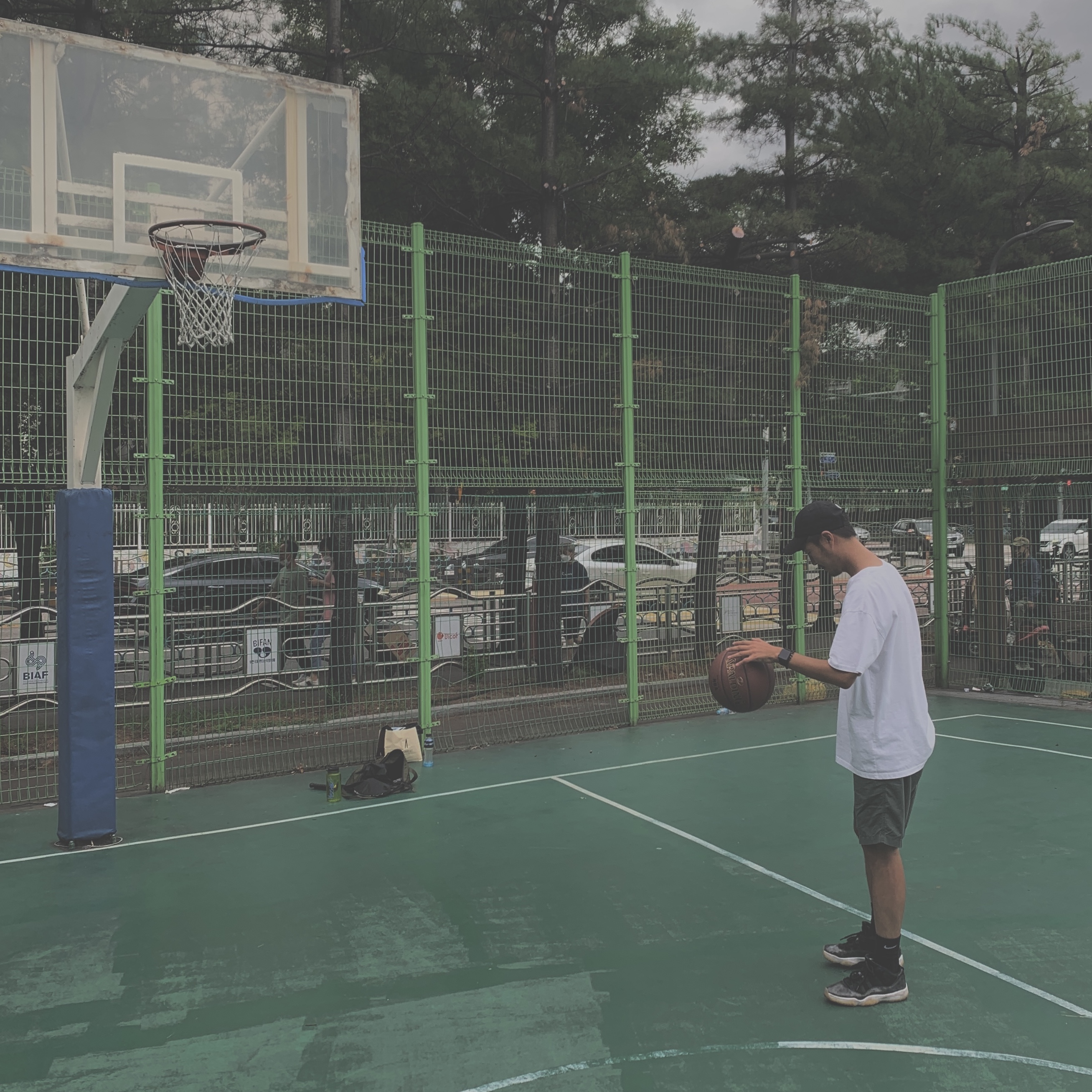 Jordan 11 Retro Low Barons 착용 스타일