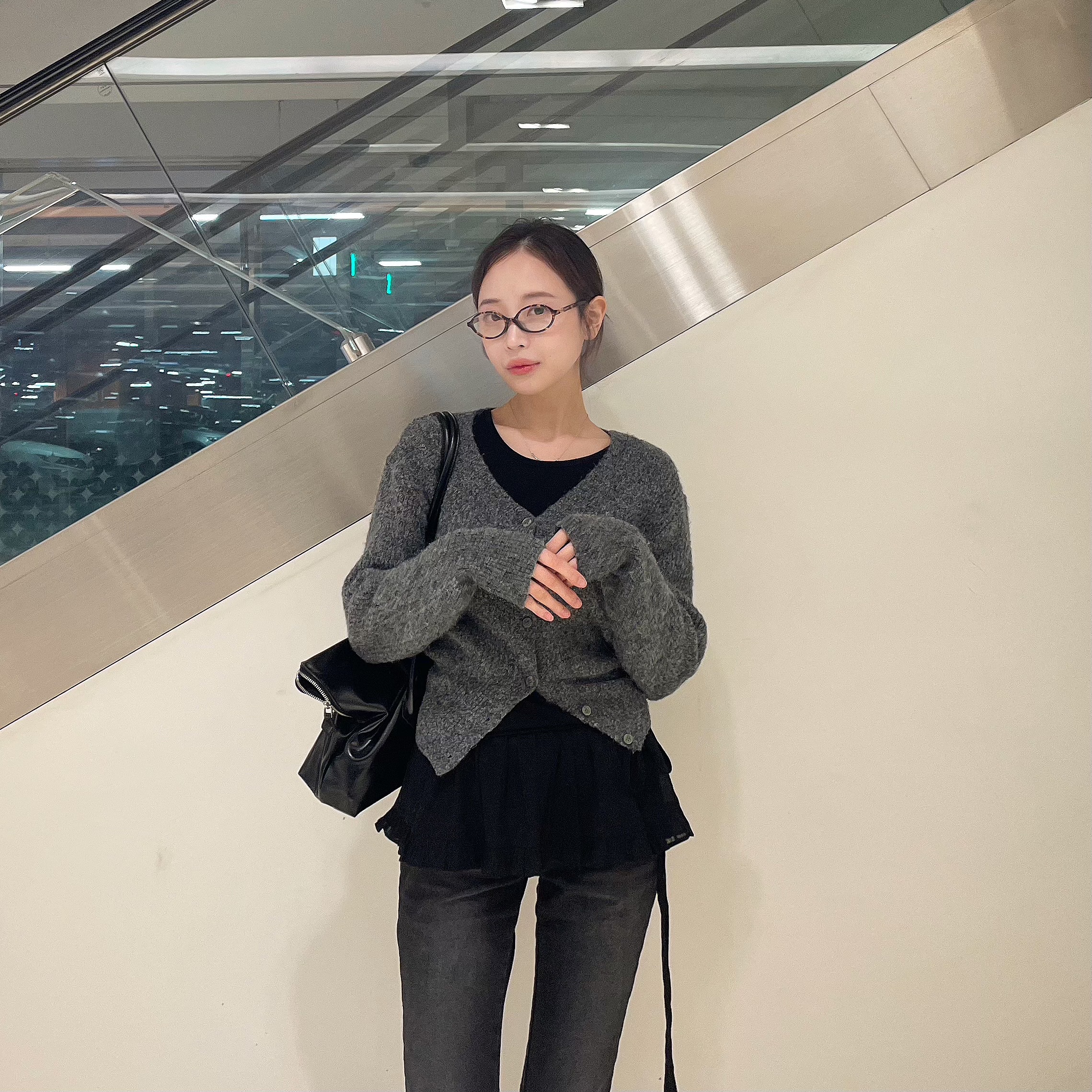 (W) Miu Miu Regard sunglasses Blue Lenses Honey Tortoiseshell Acetate Alternative fit 착용 스타일